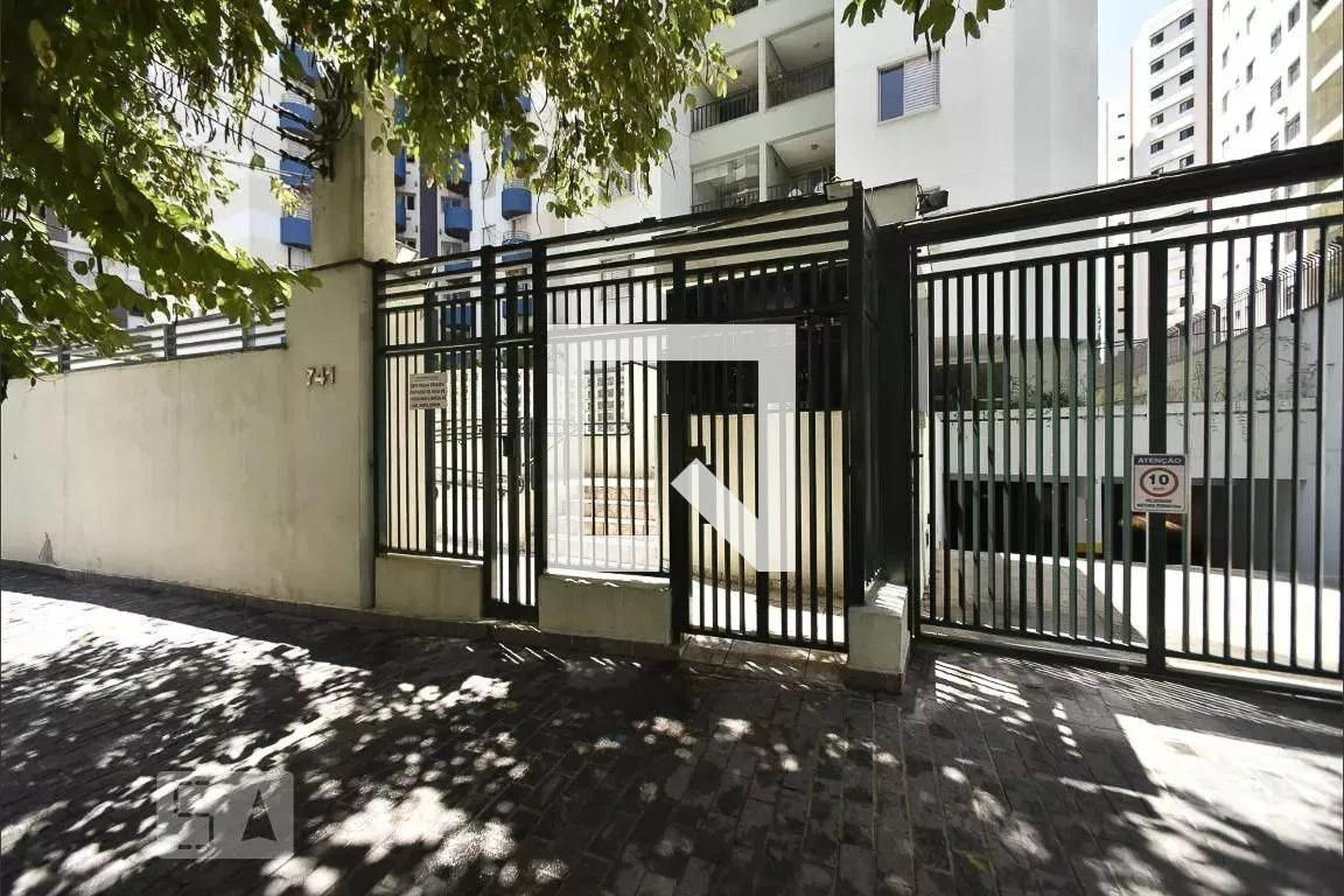 Fachada Edifício Villaggio di L'Acquila