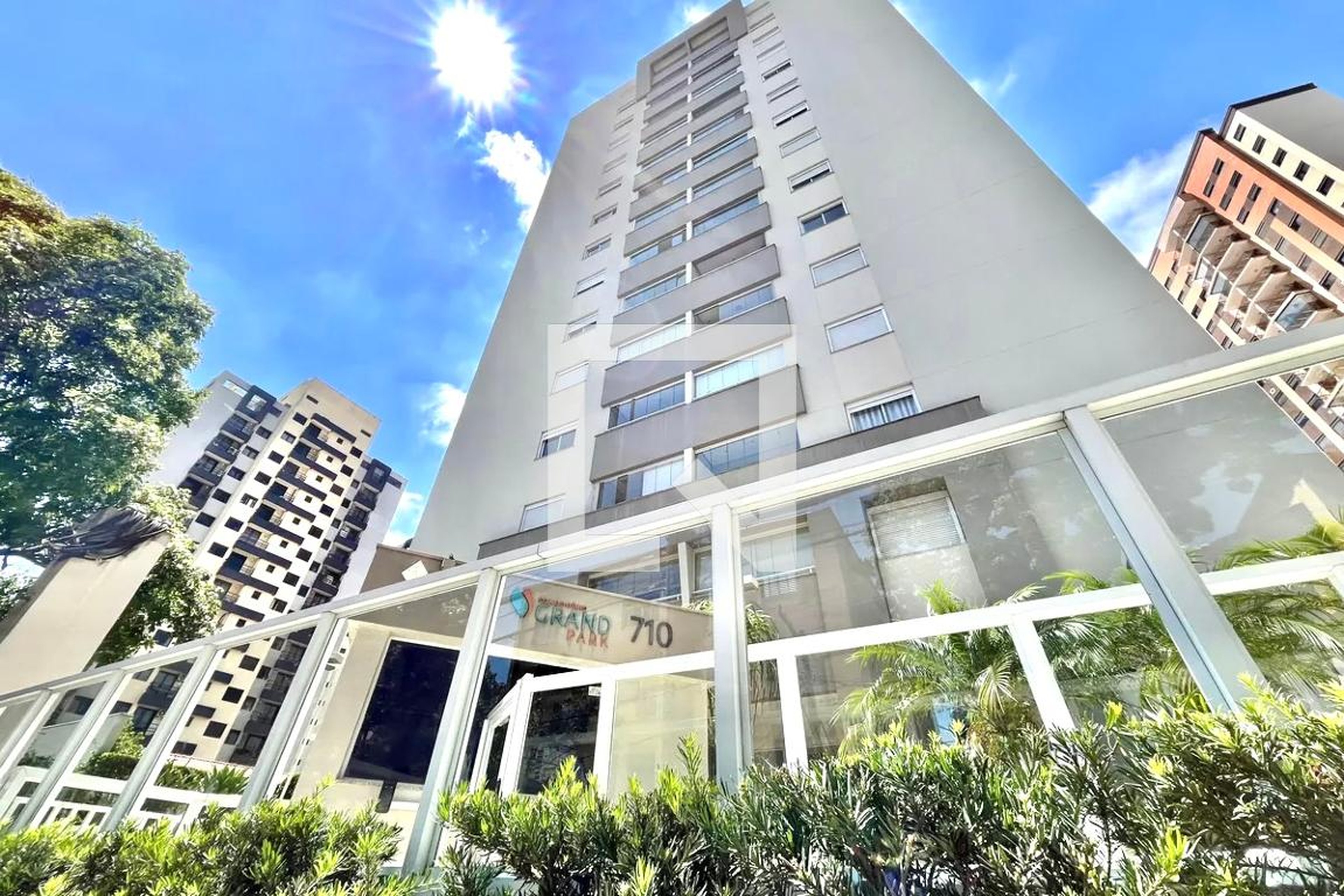 Fachada Condomínio Grand Park