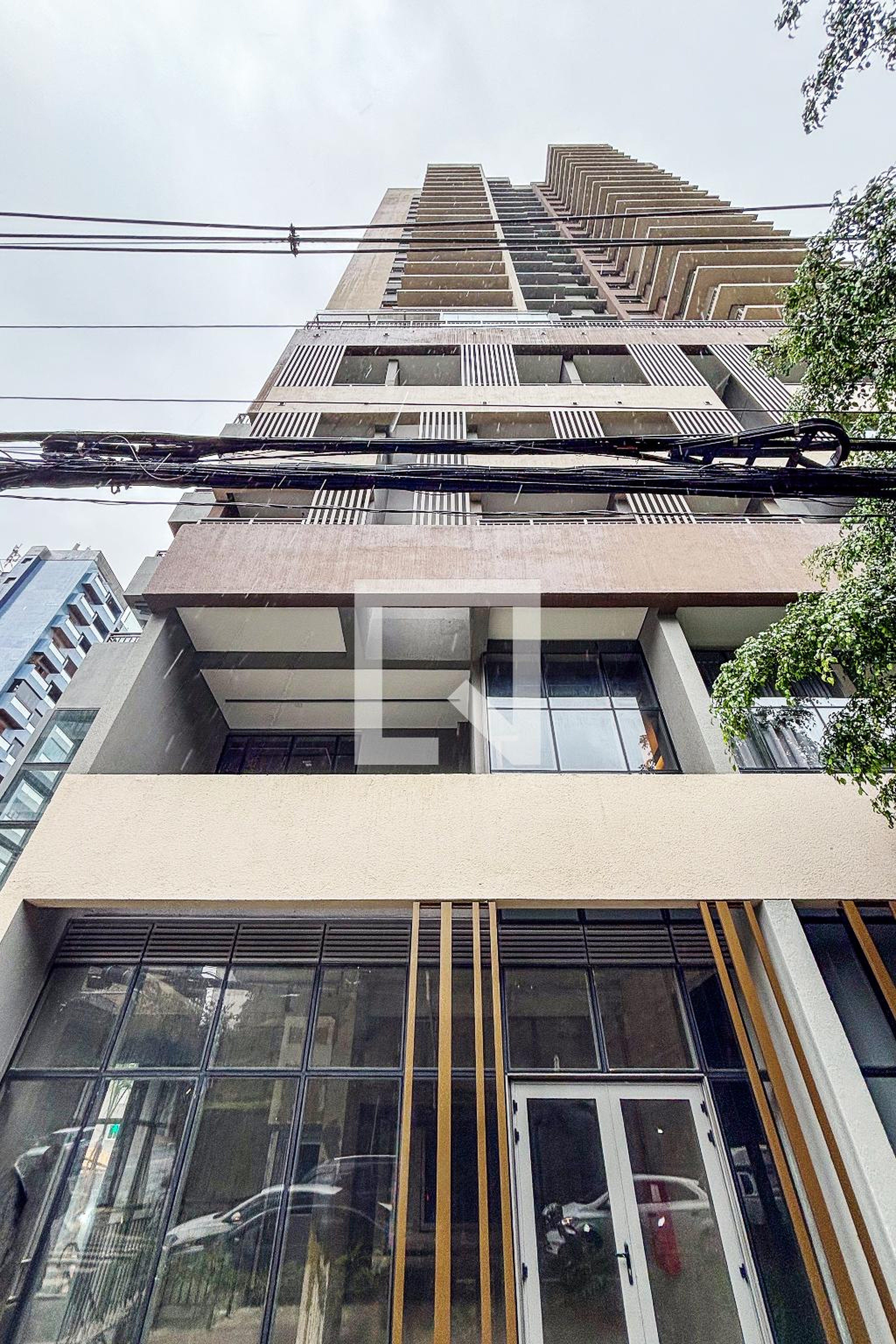 fachada do predio Condomínio em Rua Arruda Alvim, 257