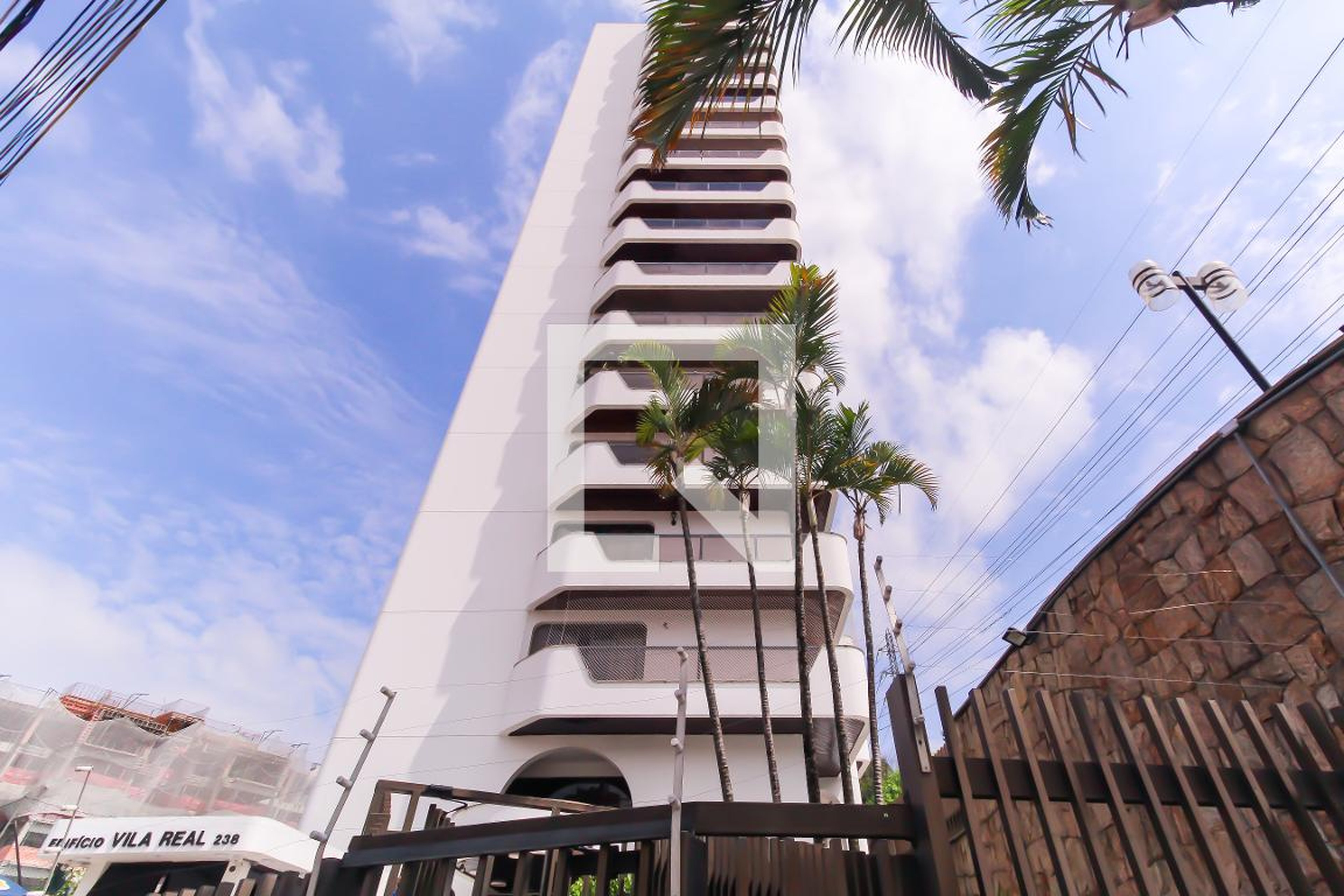 Fachada Condomínio Vila Real