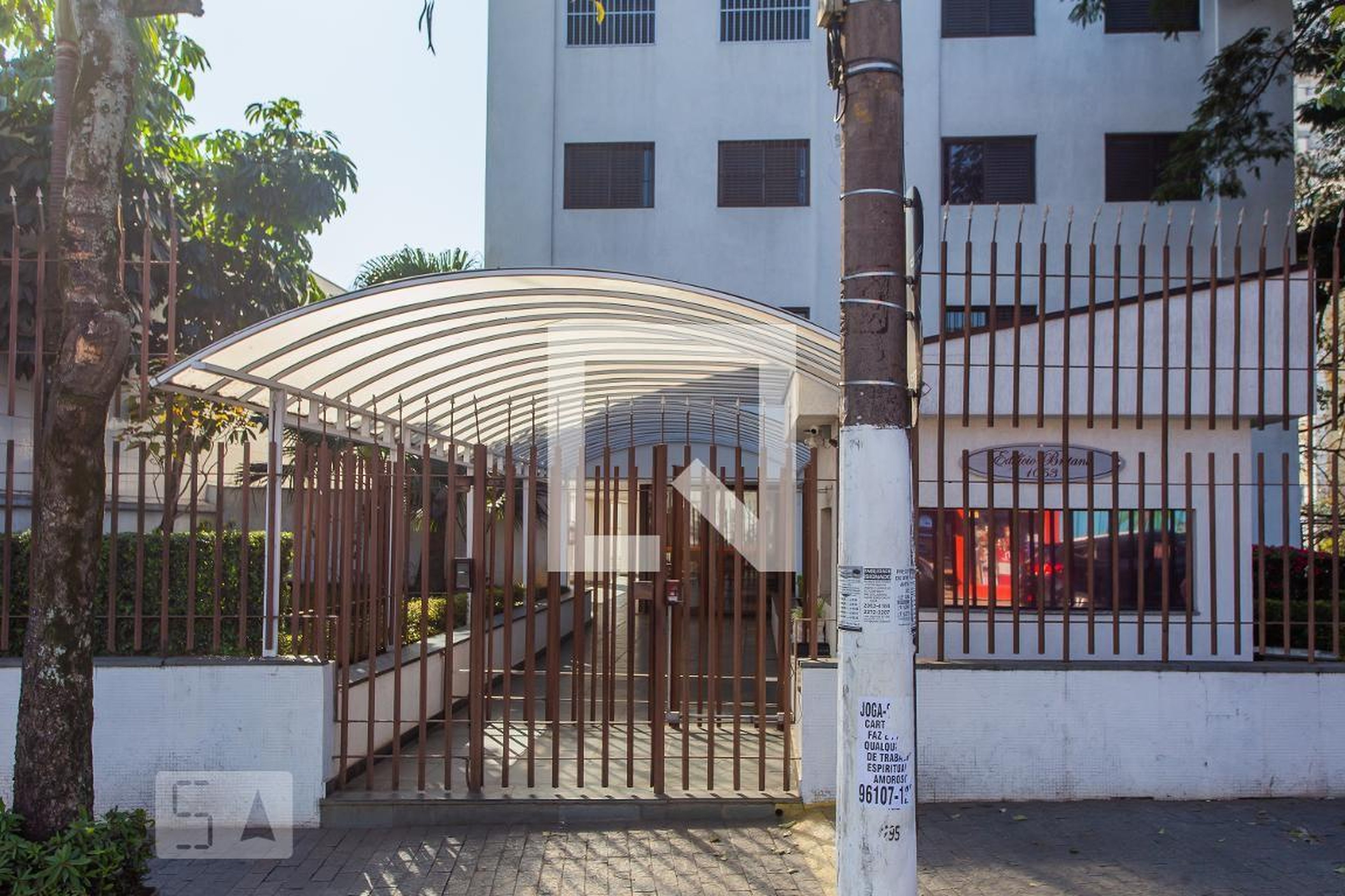 Fachada Edifício Britanis