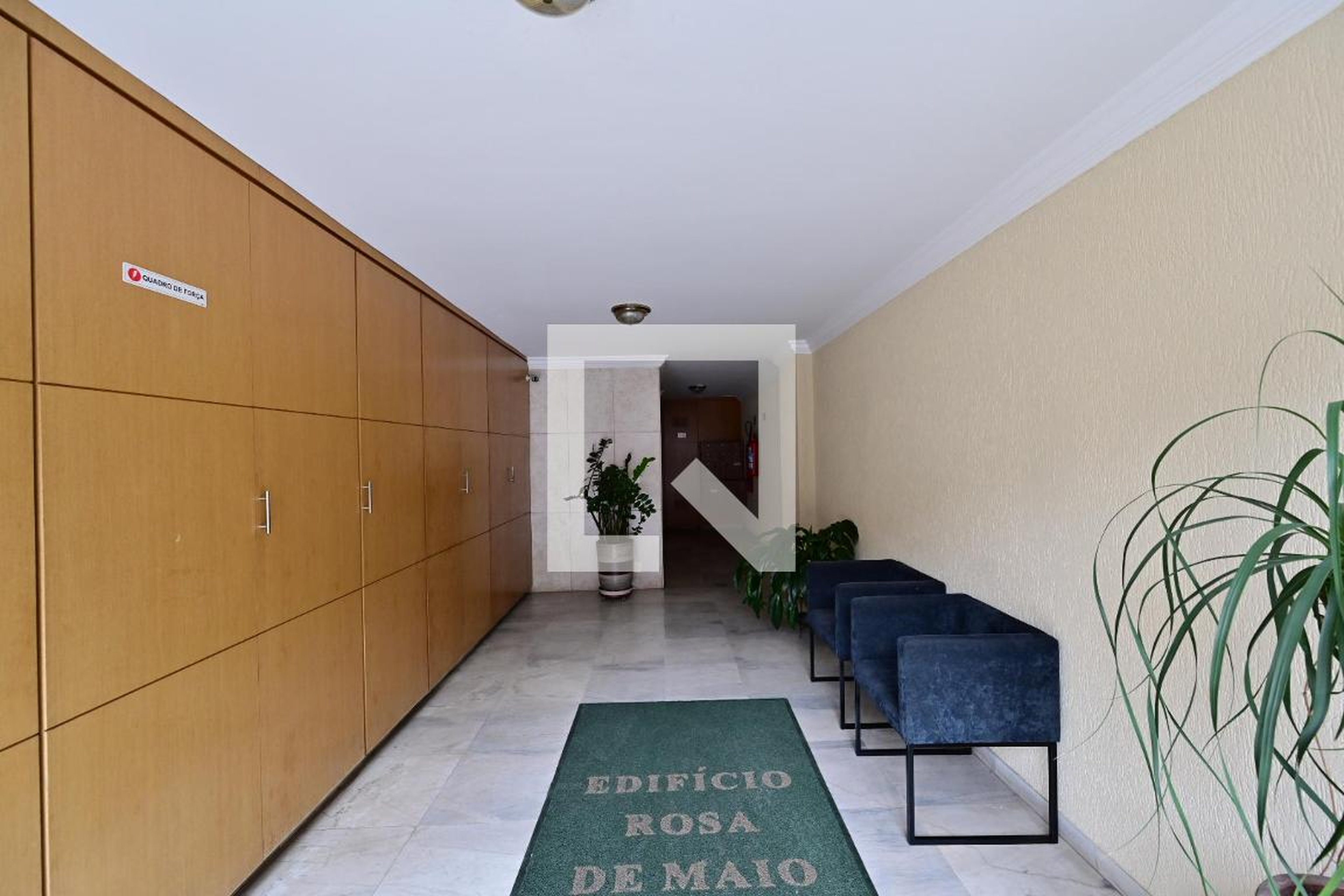 Hall de entrada - Rosa de Maio