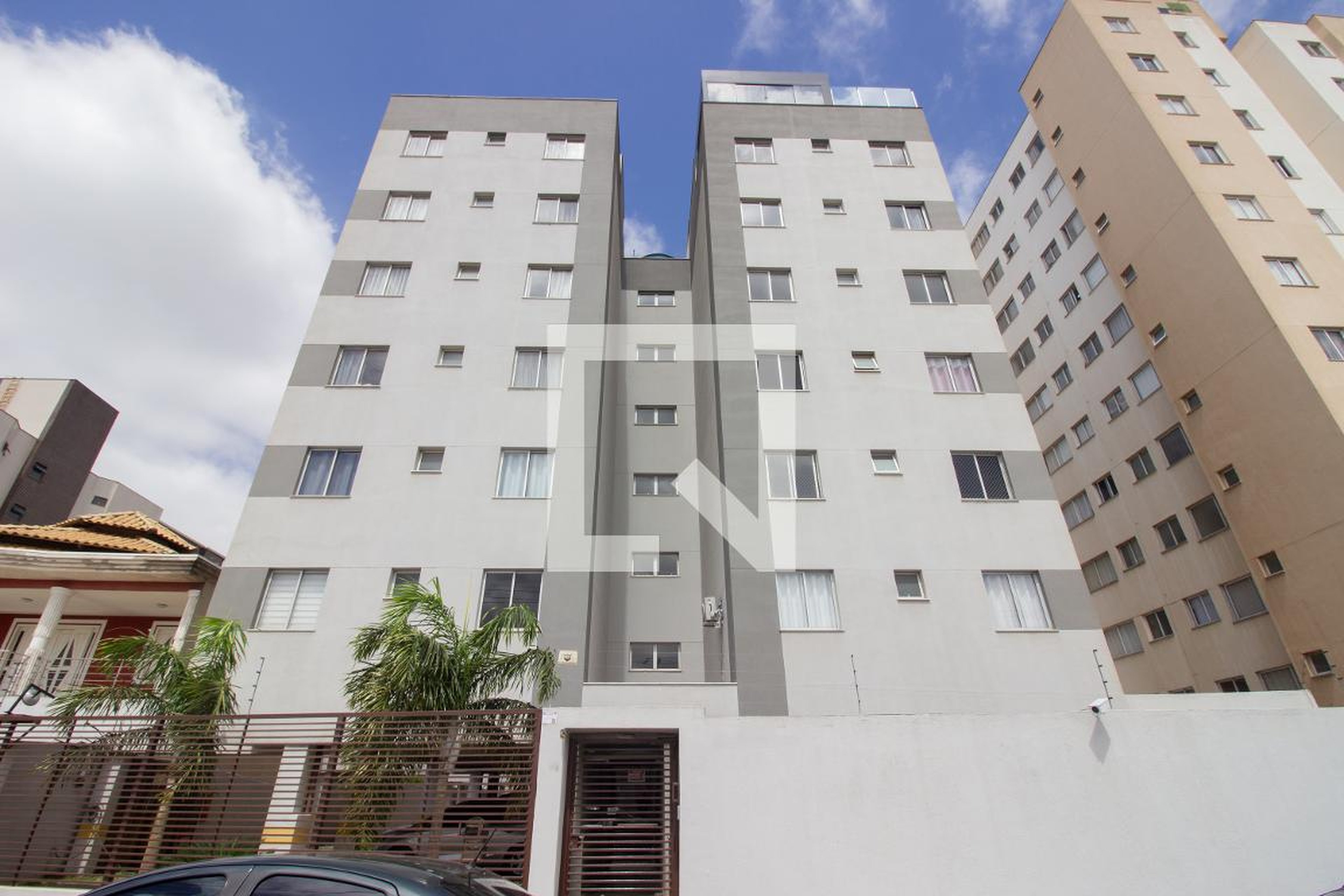 Fachada Condomínio em Avenida Padre Joaquim Martins, 1127