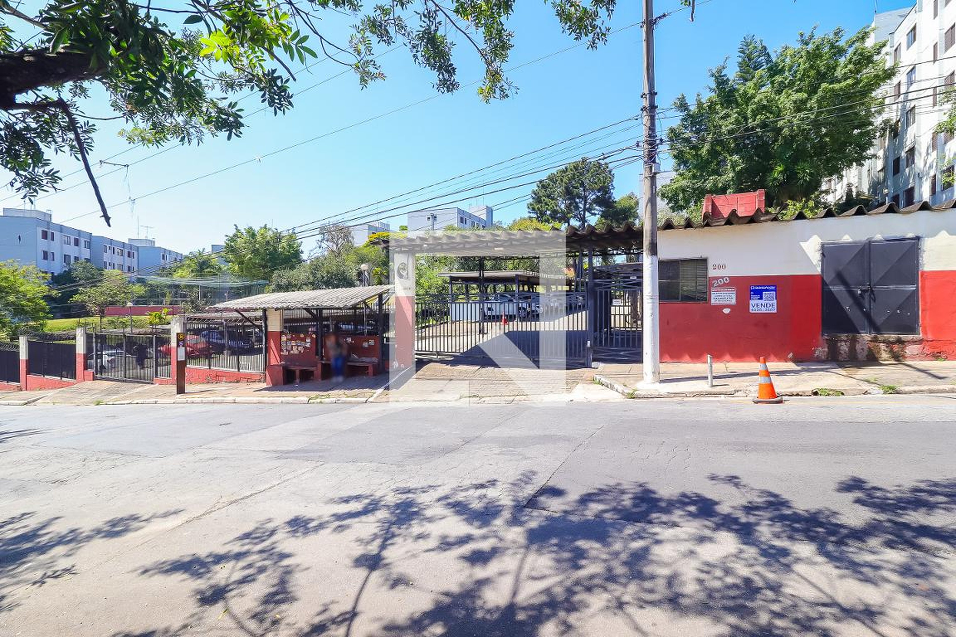 Fachada Condomínio Conjunto Araucárias II-B