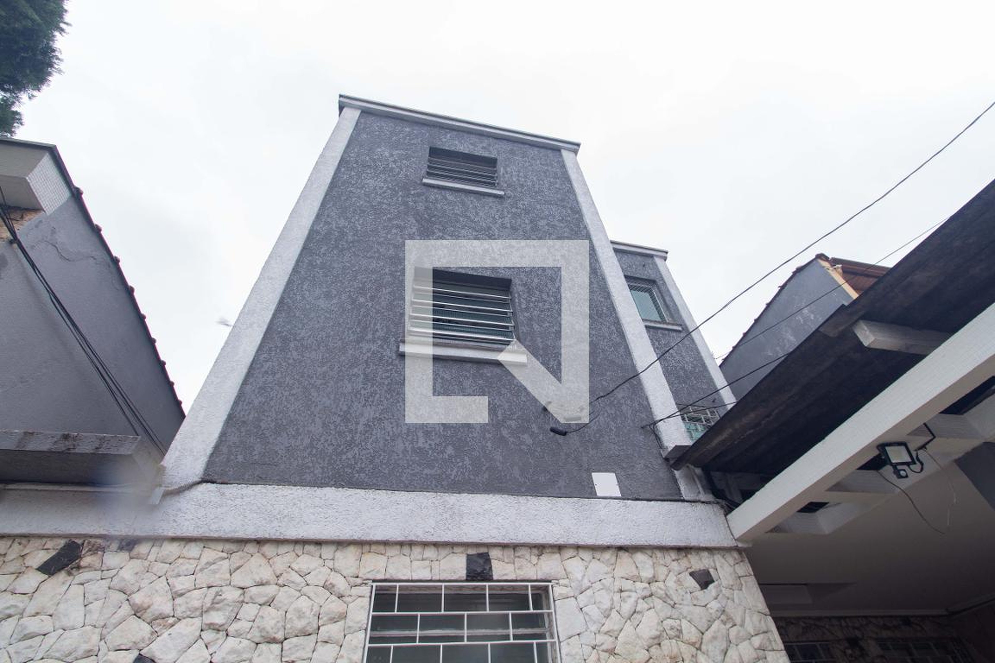 Fachada do Prédio Condomínio em Rua Professor Romeu Pellegrini, 183