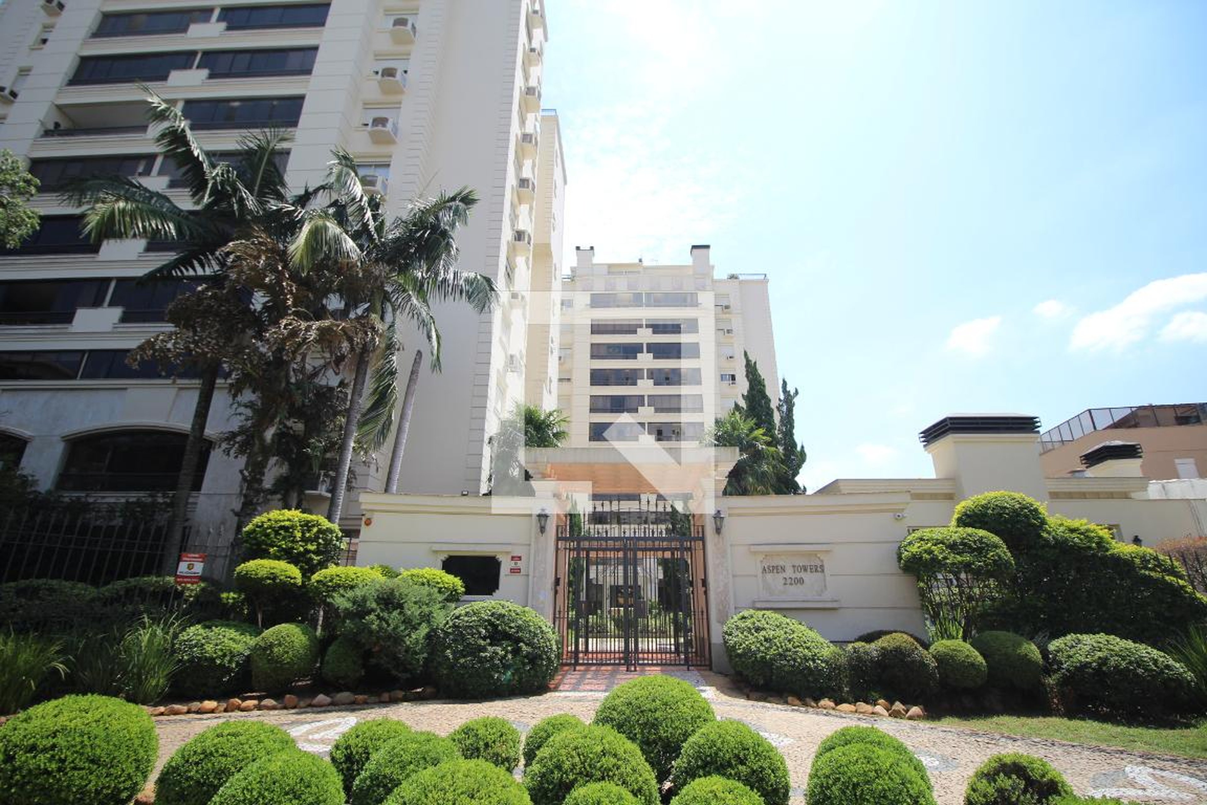 Fachada Condomínio Aspen Towers