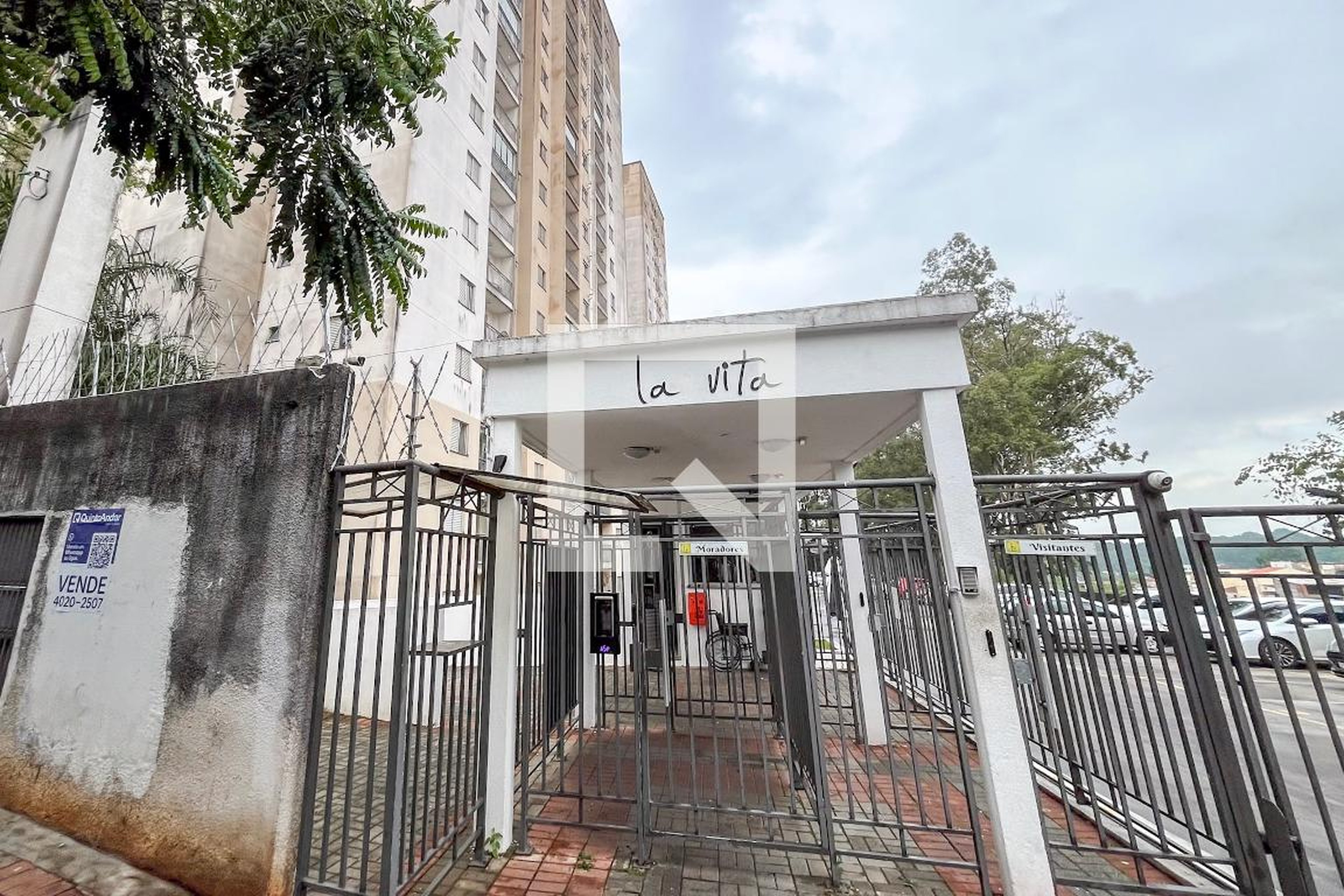 Fachada Condomínio La Vitta