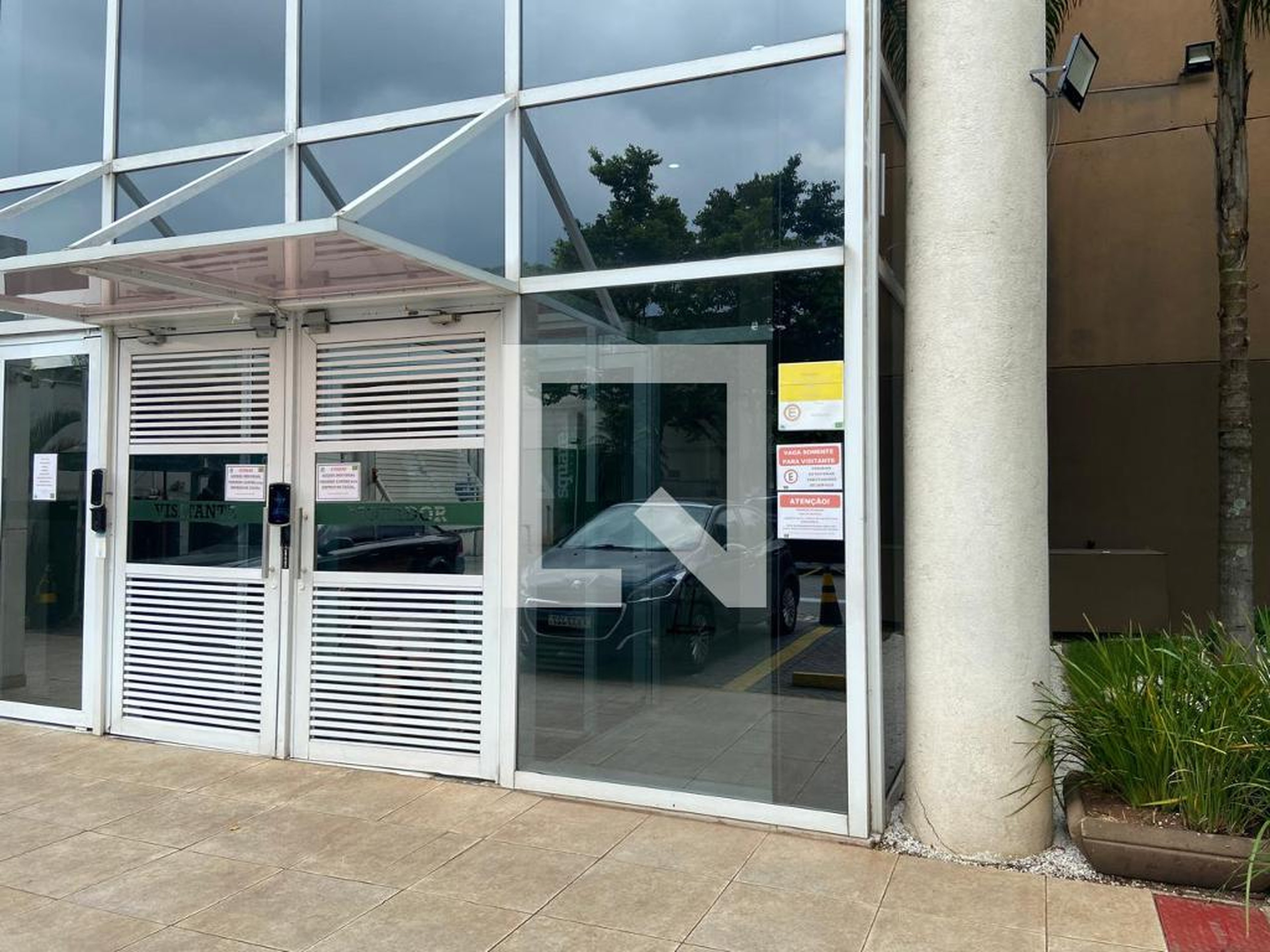 Fachada do Prédio Condomínio Square Osasco