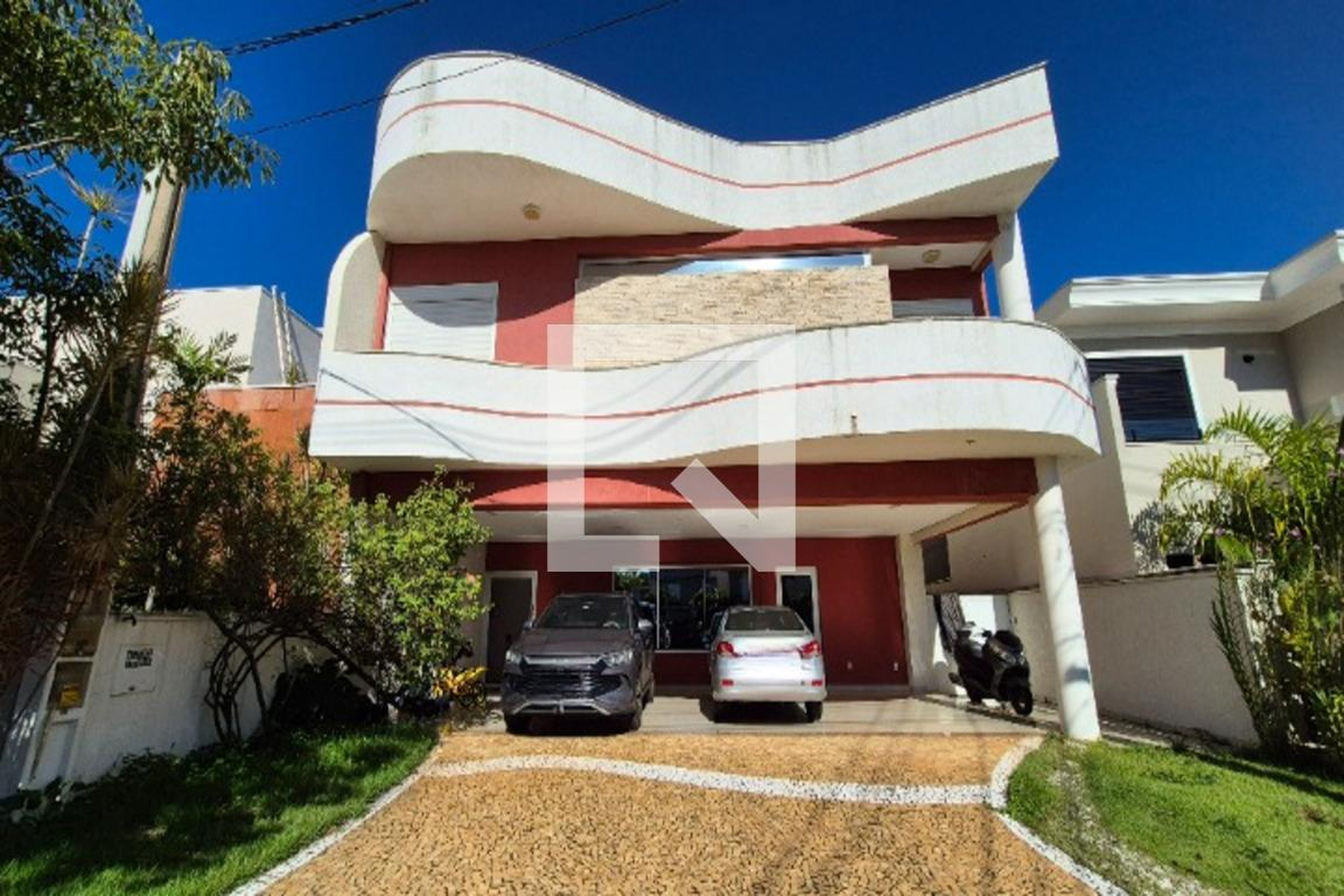 Fachada do Prédio Condomínio em Rua Berto Piccolo, 226