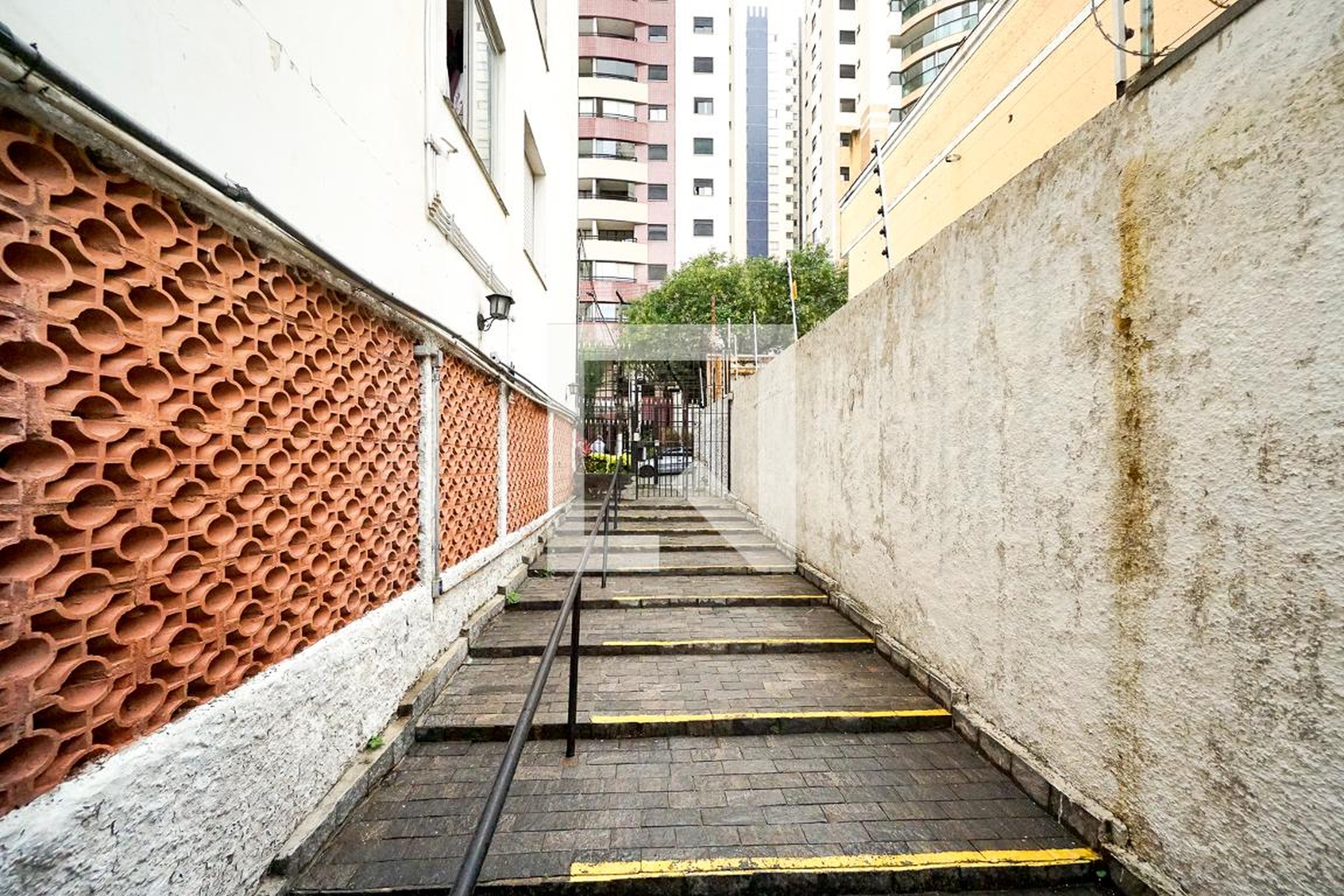 Entrada - Alessandra