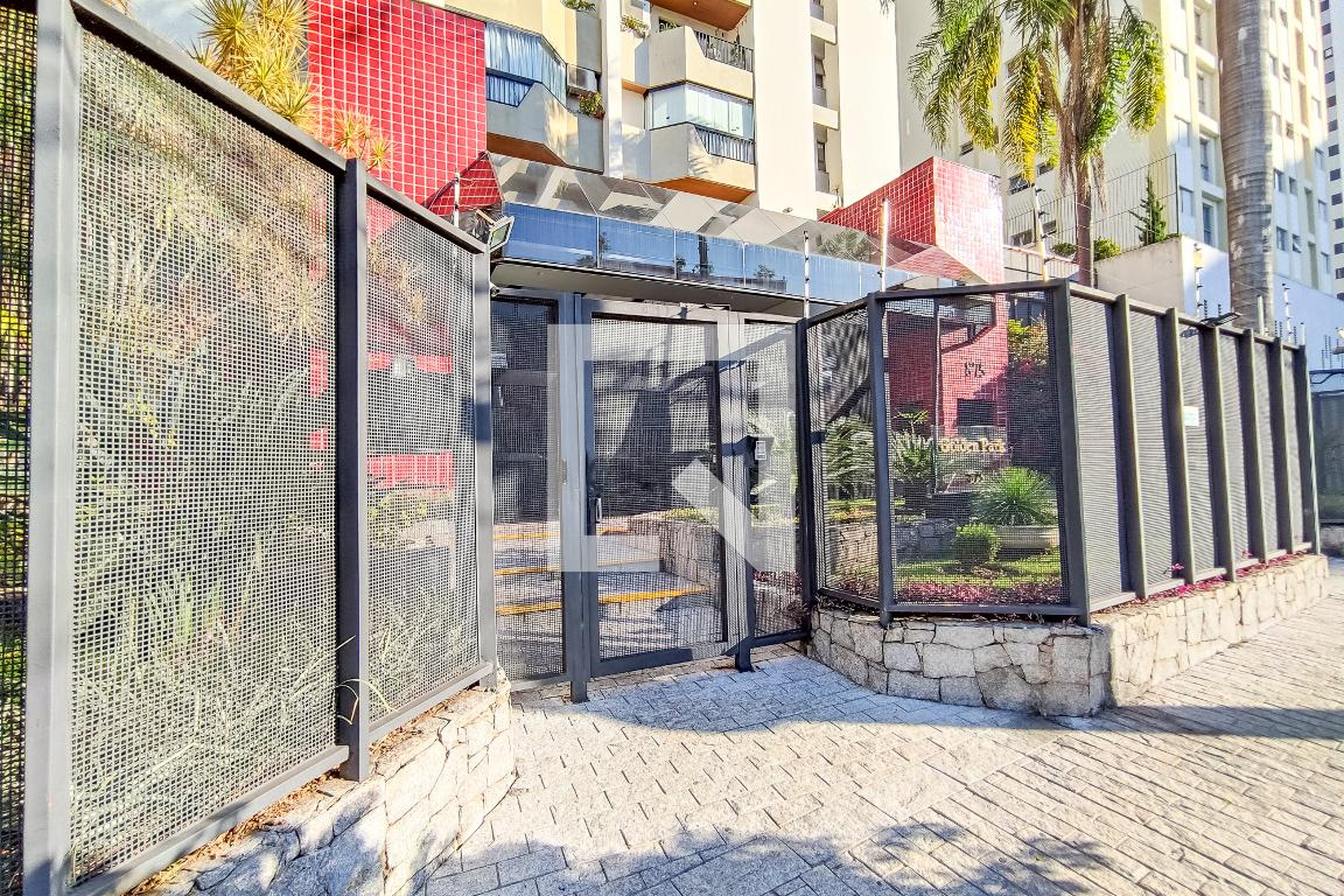 Fachada Condomínio Golden Park