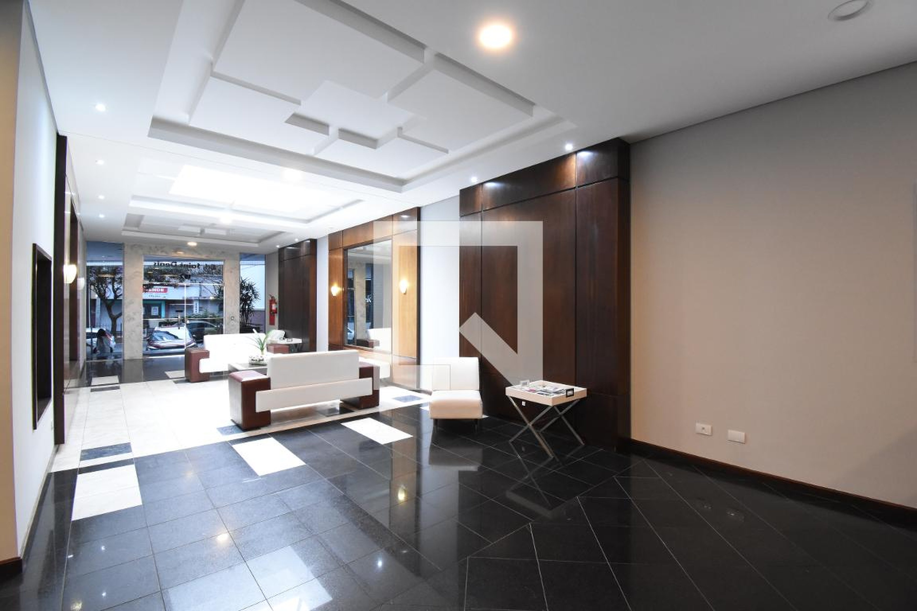 Hall de entrada - Saint Denis