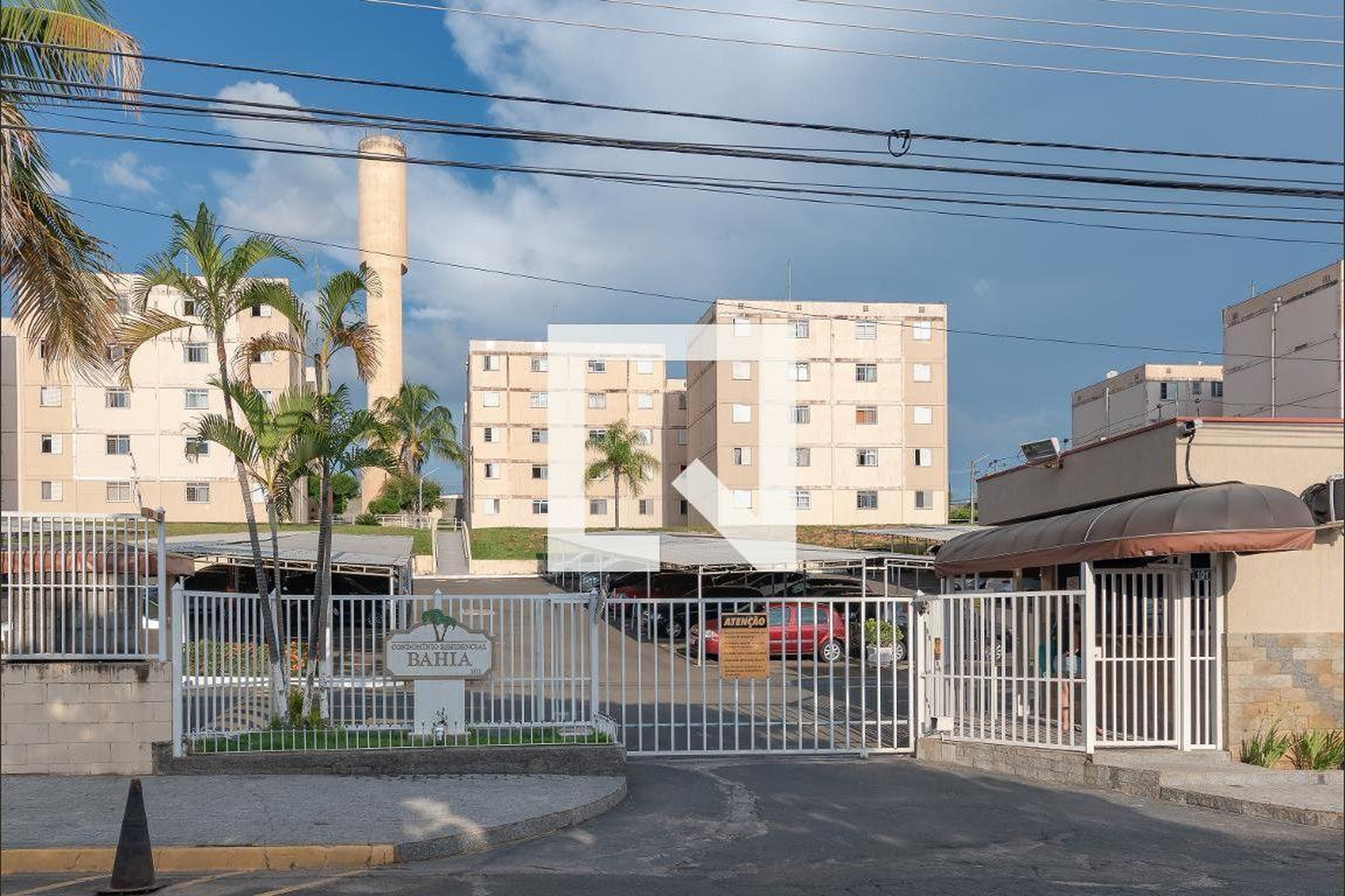 Fachada do Condomínio Condomínio Bahia