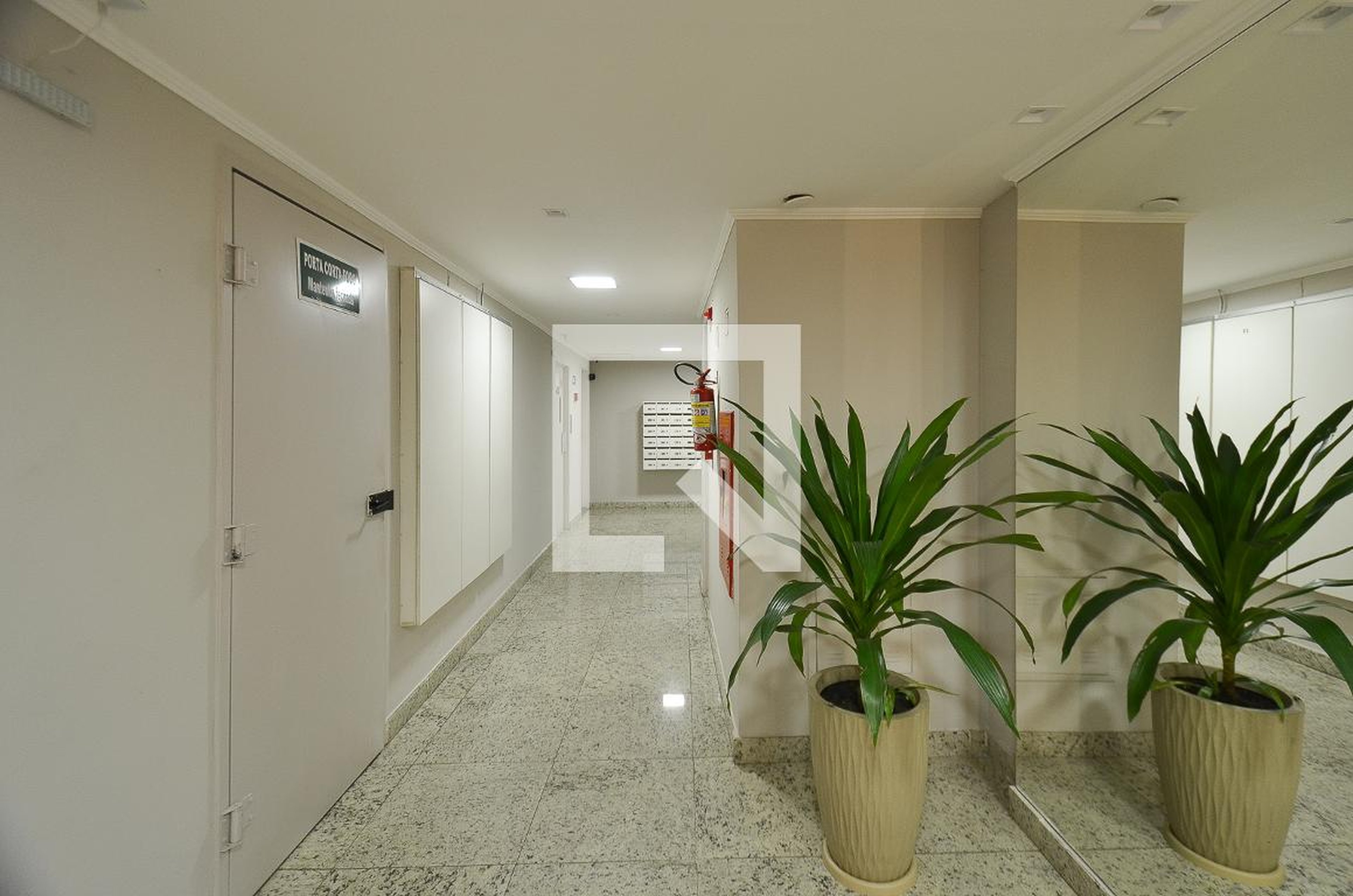 Hall de entrada - Mont Blanc