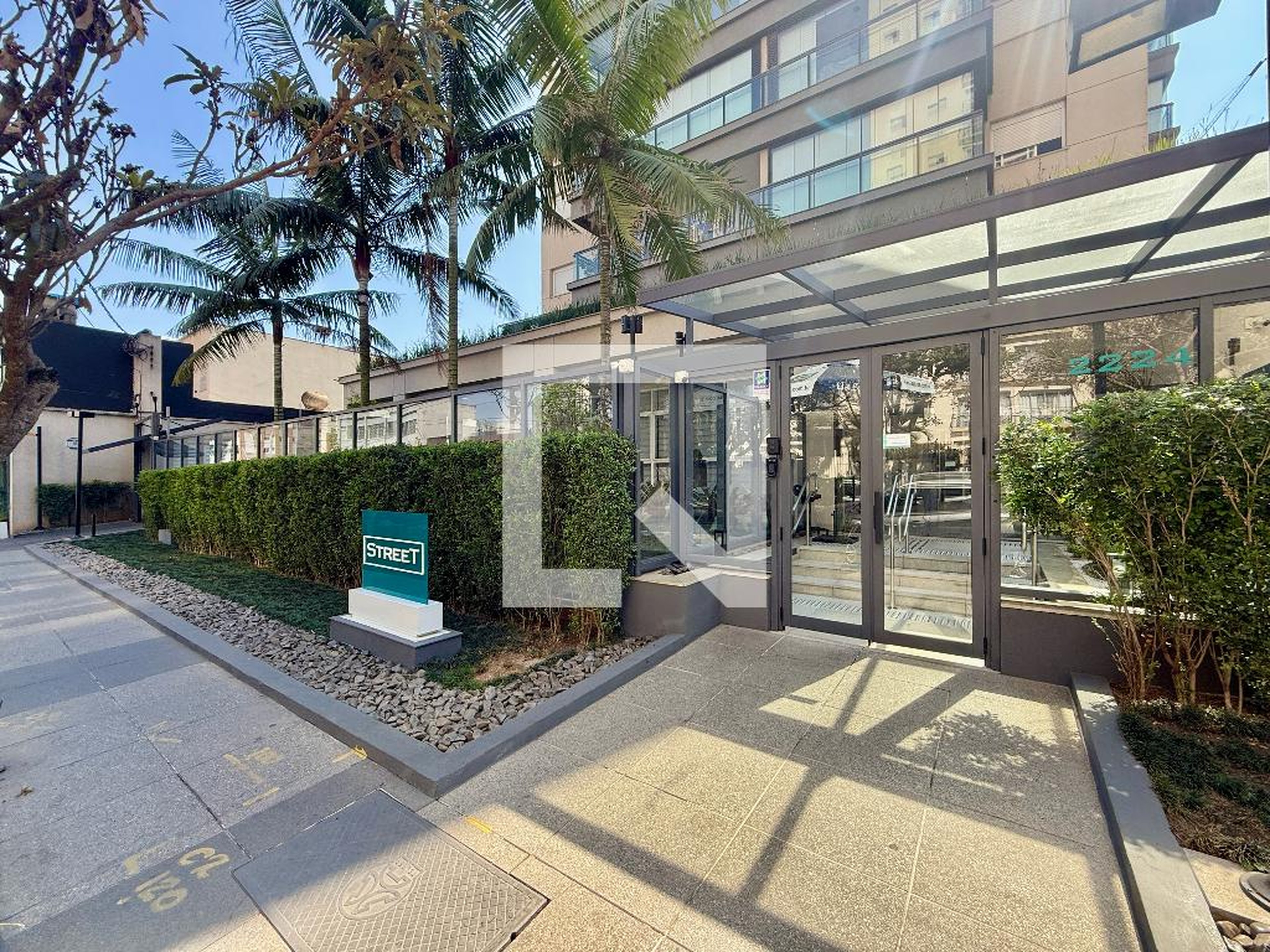 Fachada Condomínio Street