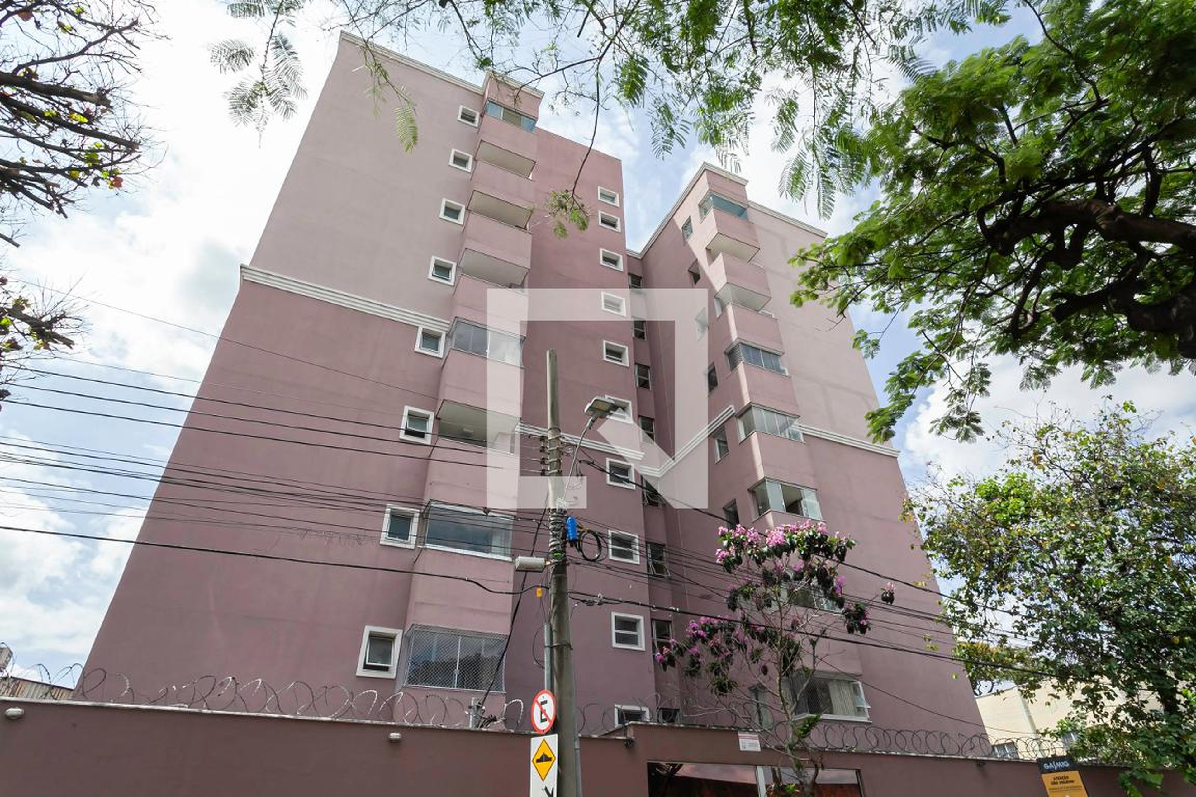 Fachada Condomínio em Rua Antero de Quental, 275