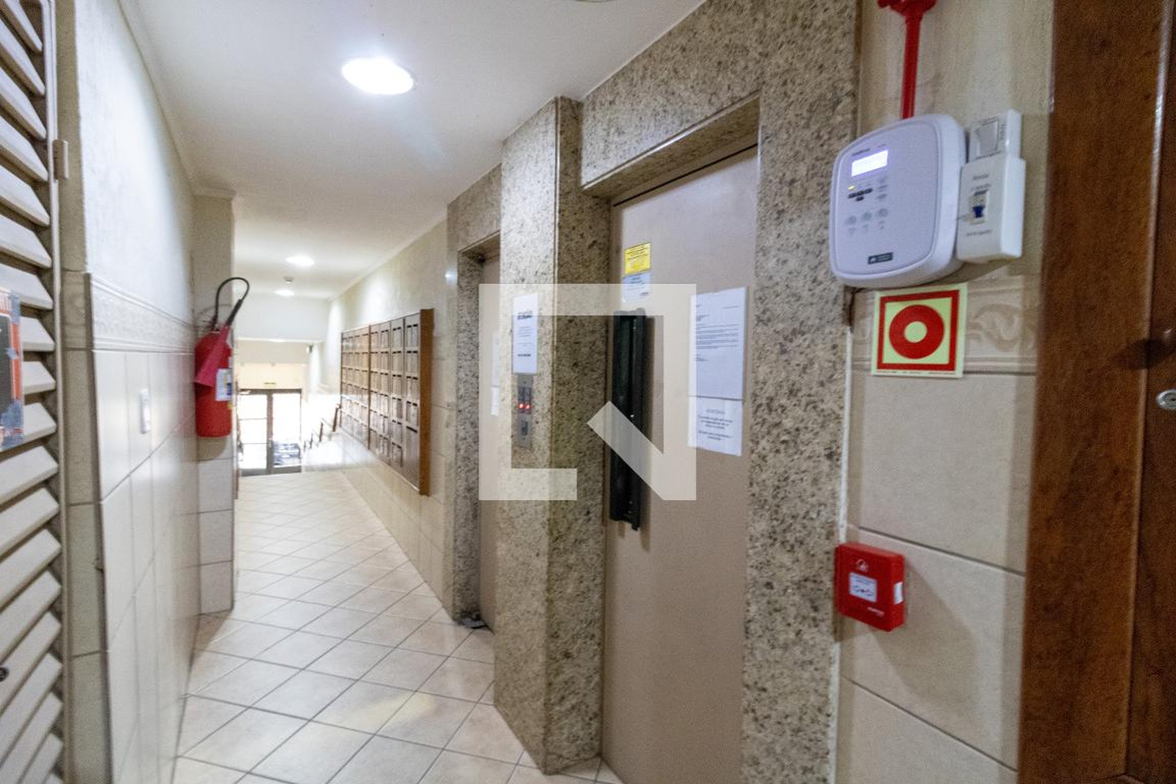 Hall de entrada - Edifício Haiti