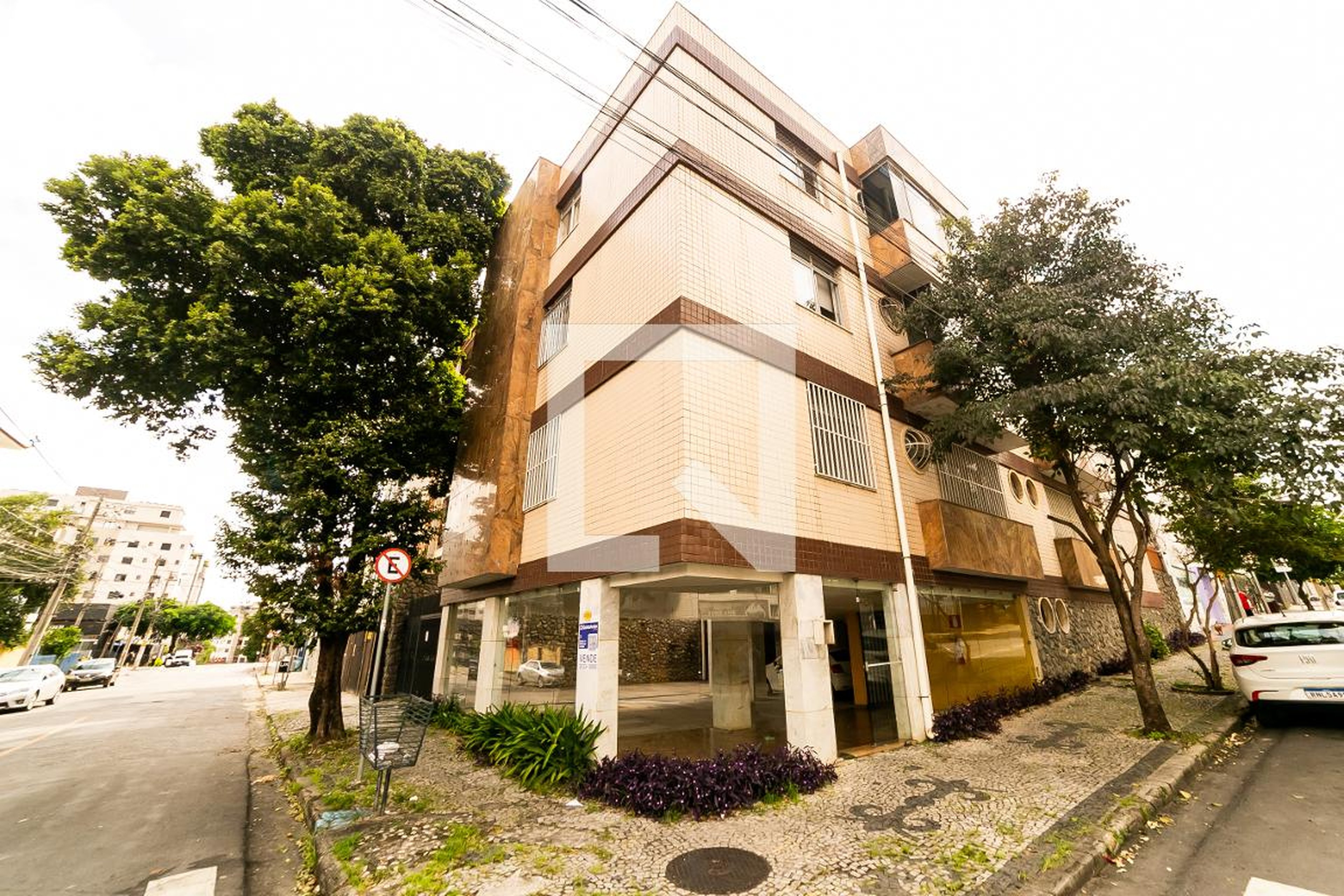 Fachada do Prédio Condomínio em Rua Professor Pimenta da Veiga, 671