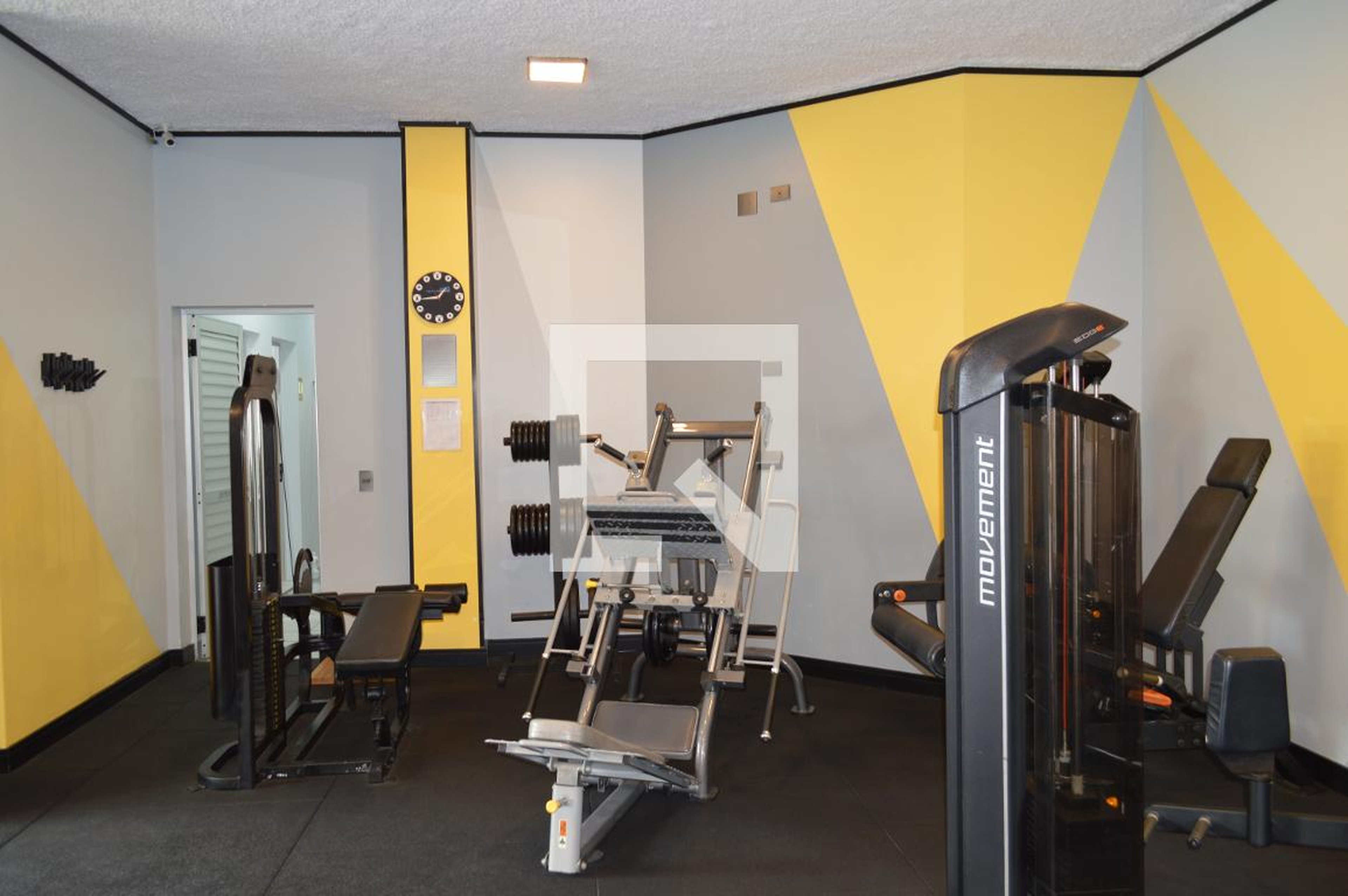 Academia - Quality House