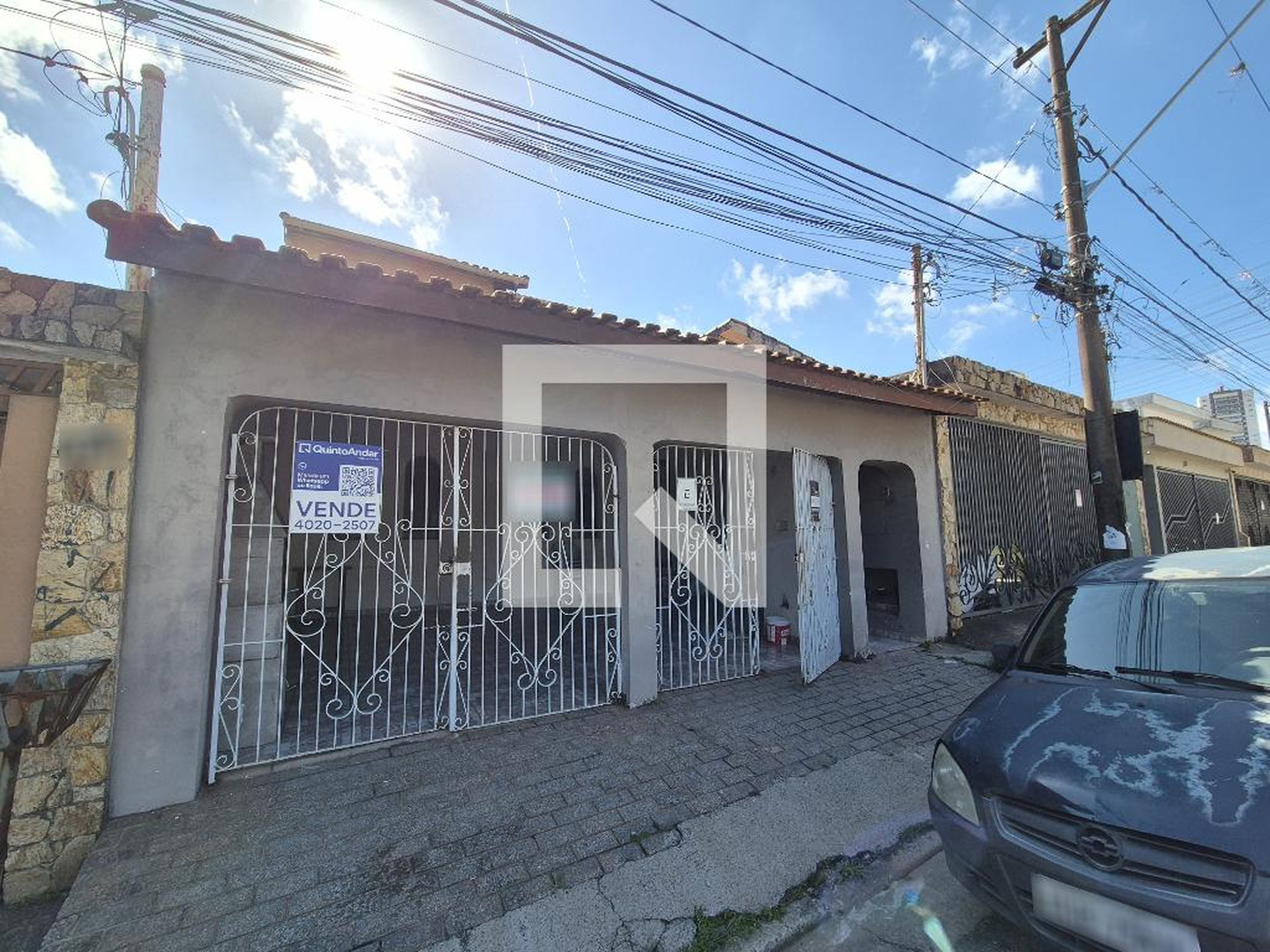 Fachada Condomínio em Rua Pereira Coutinho, 372