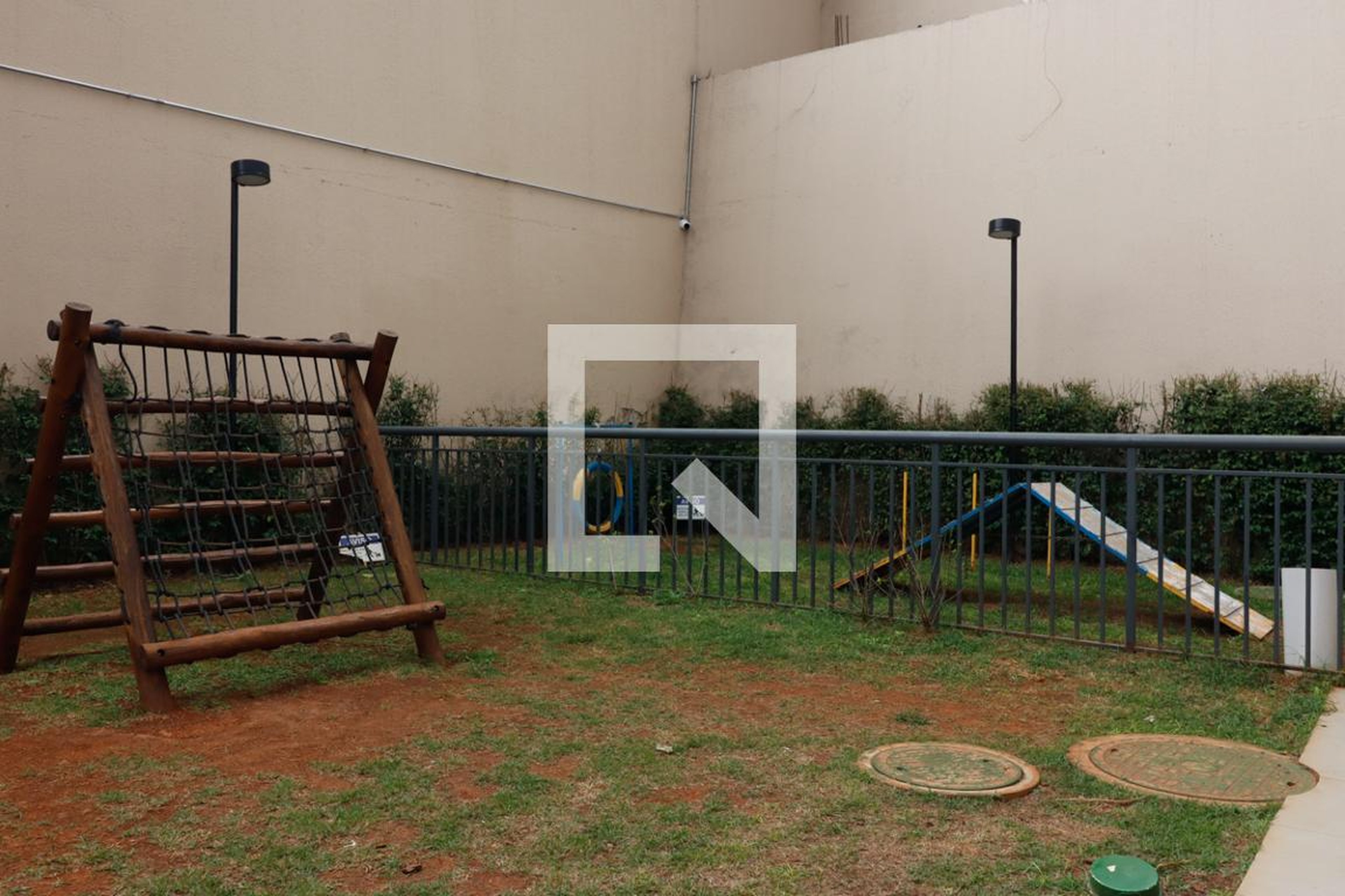 Espaço Pet - Neo Conx Guilhermina II