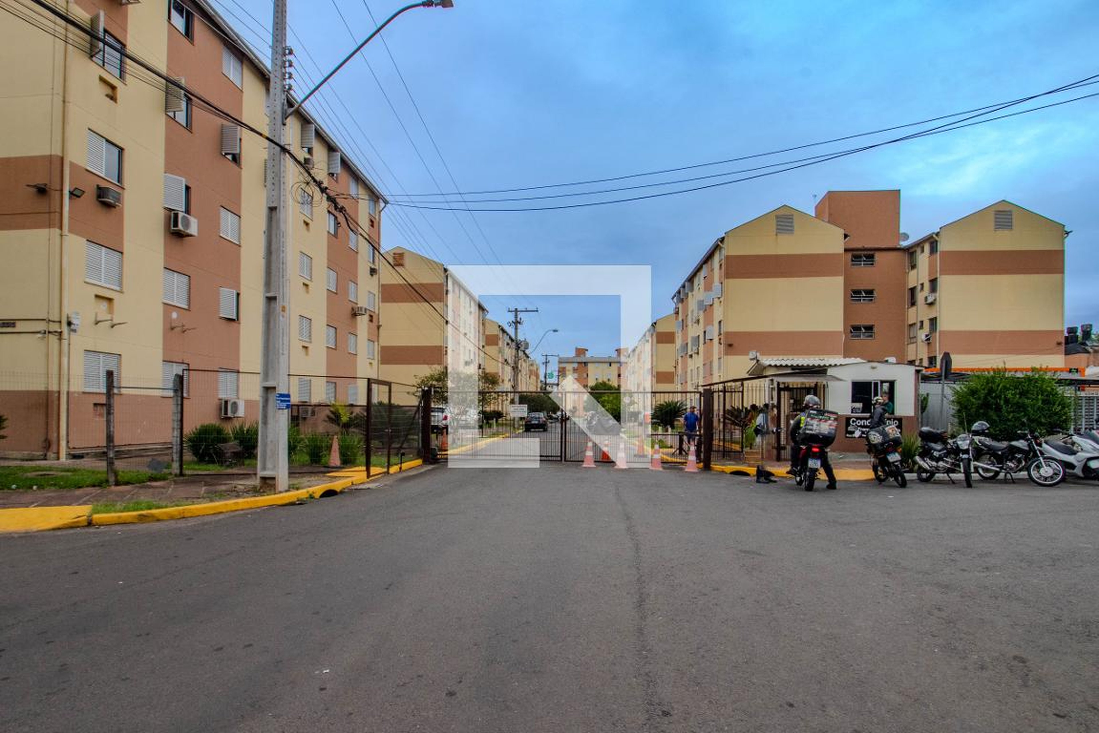 Fachada Condomínio em Rua Paulo Renato Ketzer de Souza, 395