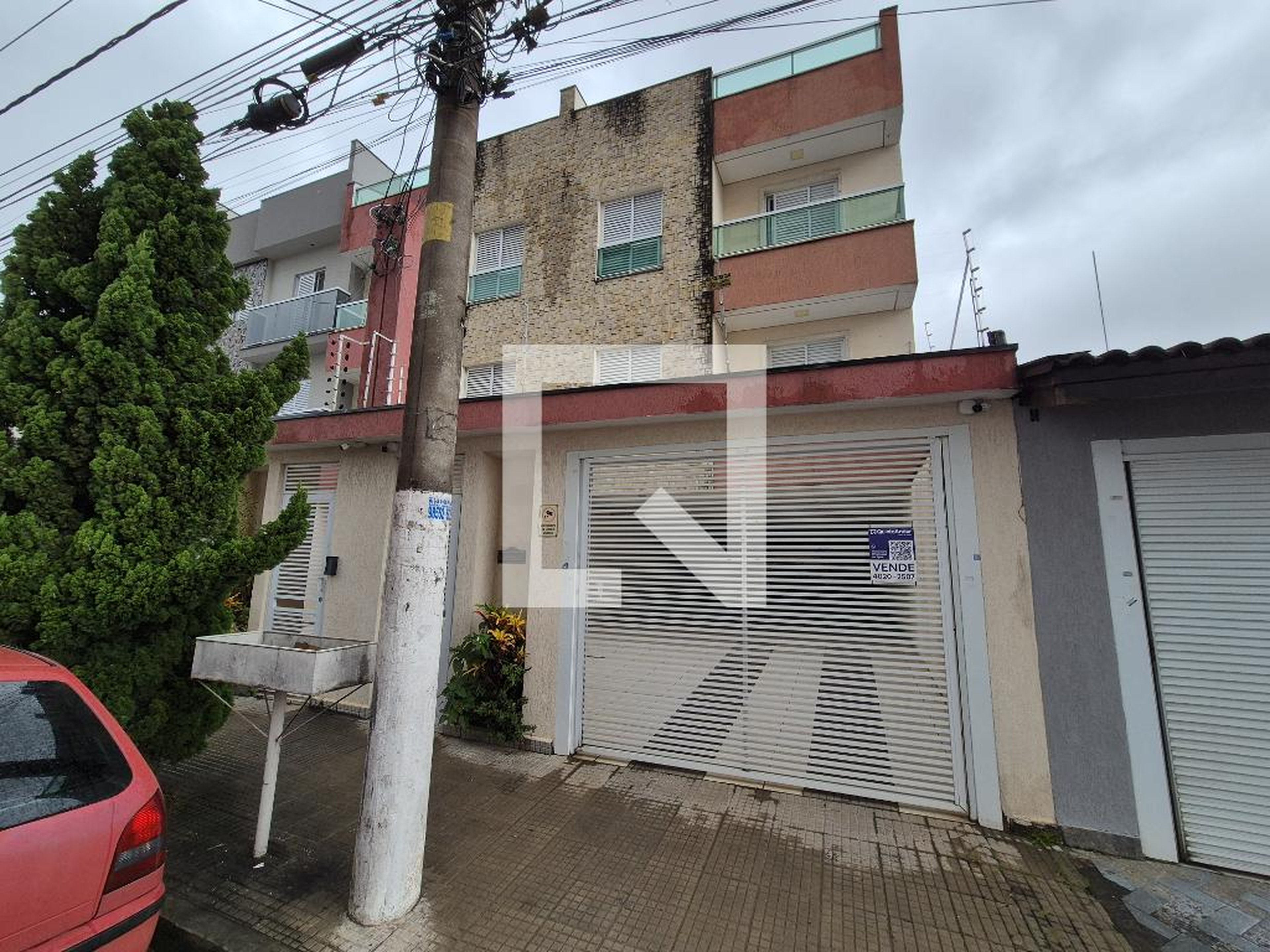 Fachada Condomínio em Rua Rio Grande, 356