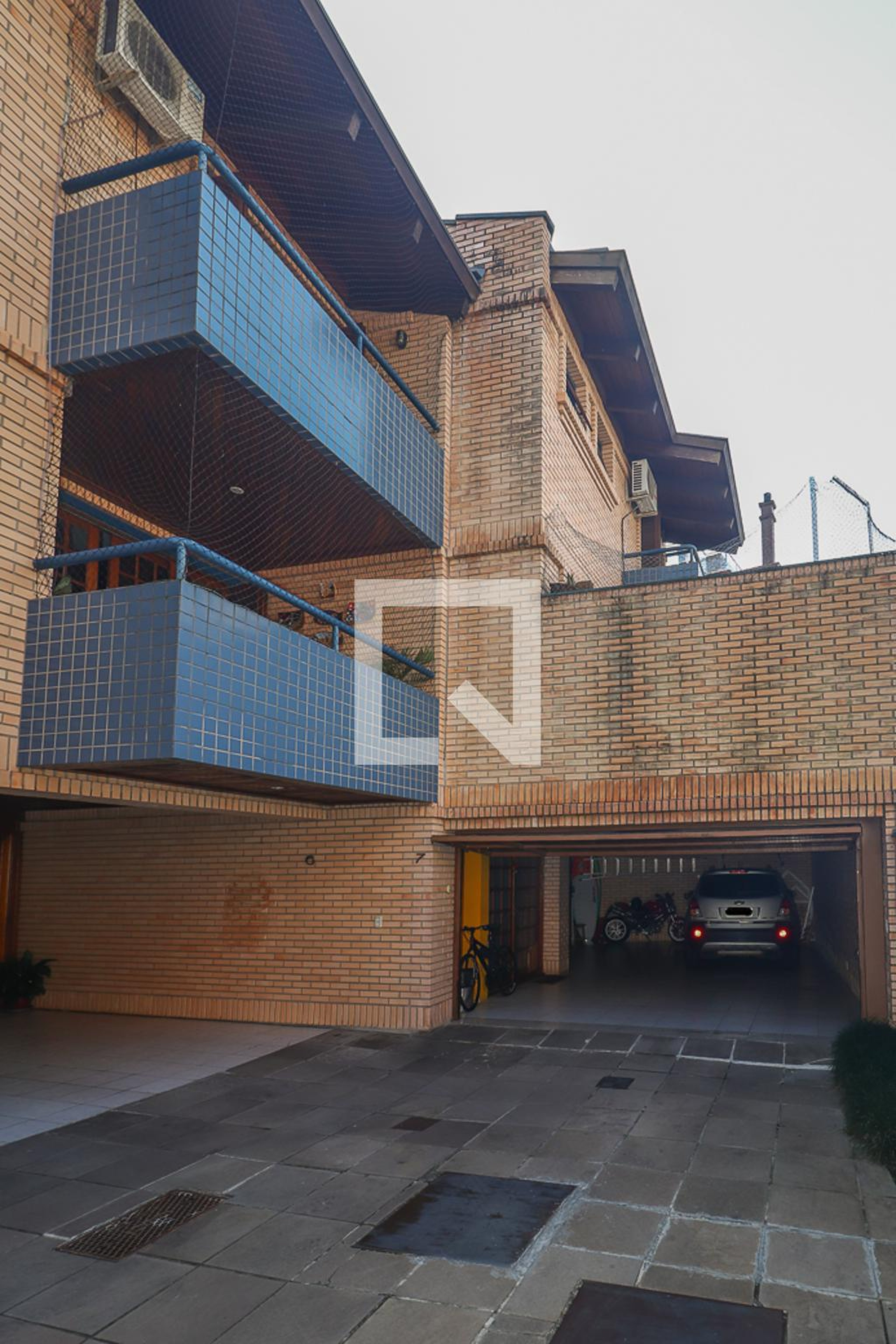 Fachada Condomínio em Alameda Afonso Célso, 120