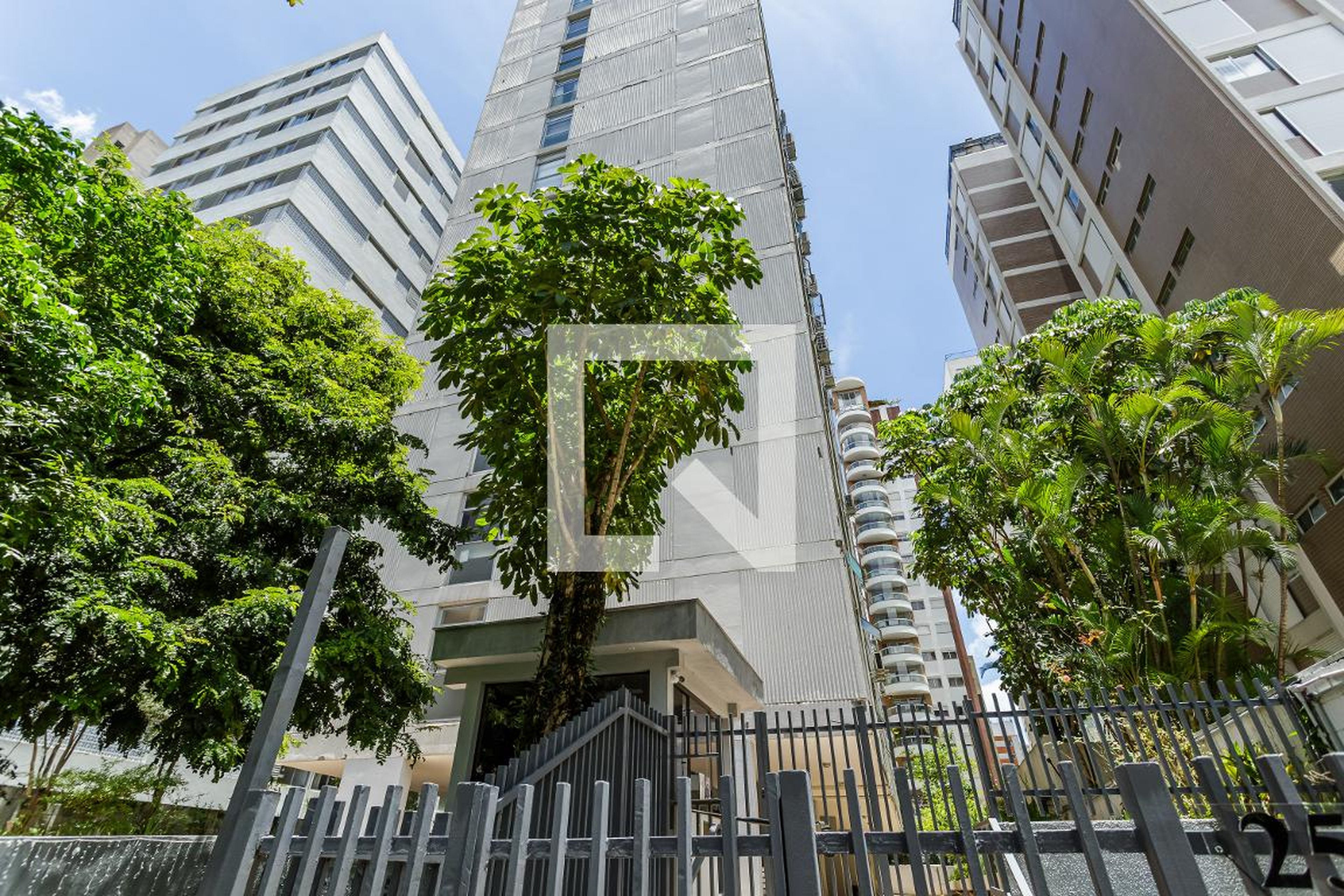 Fachada Condomínio Rio das Pedras