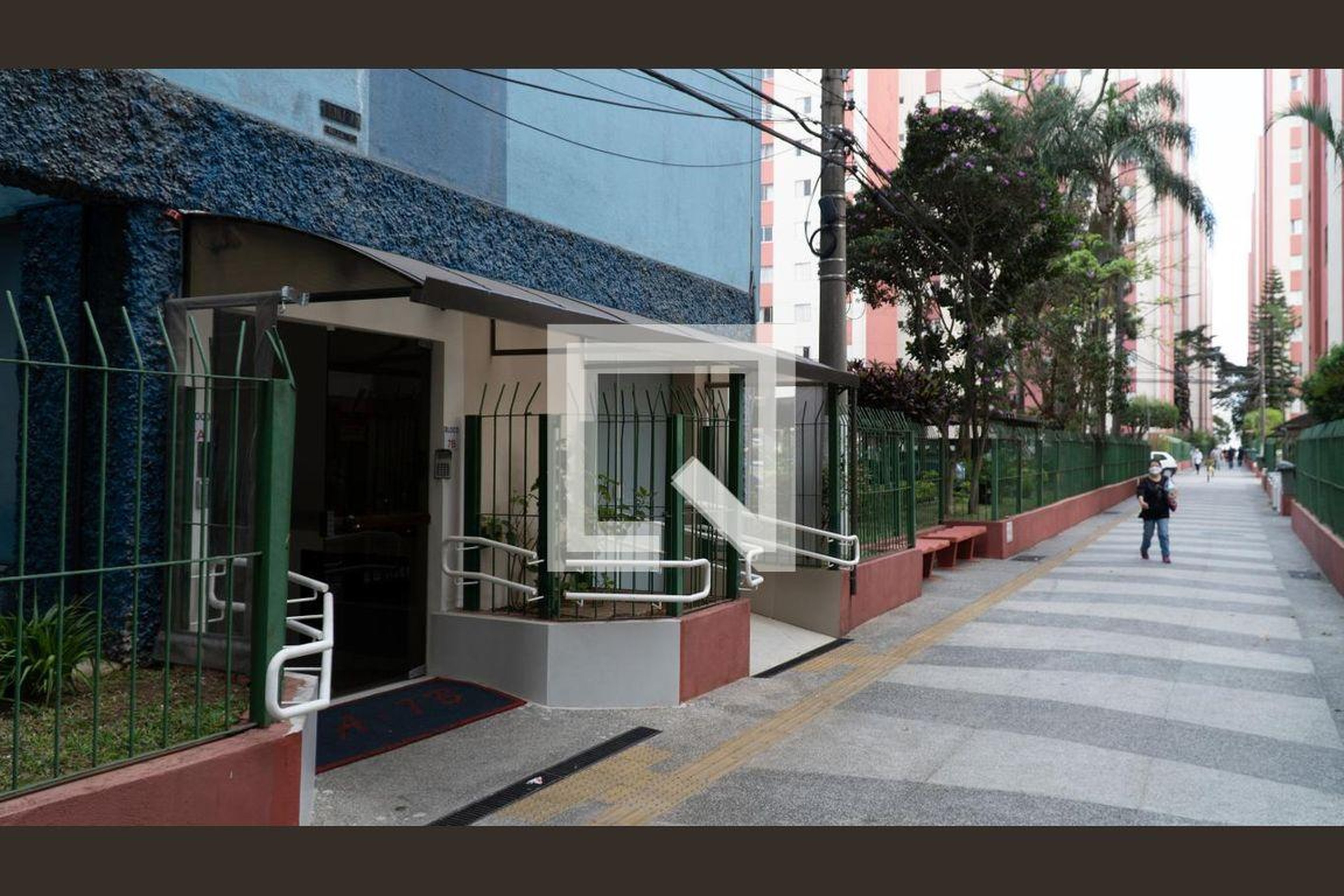 Área comum - Conjunto Habitacional Rugde Ramos - IV (Quatro)