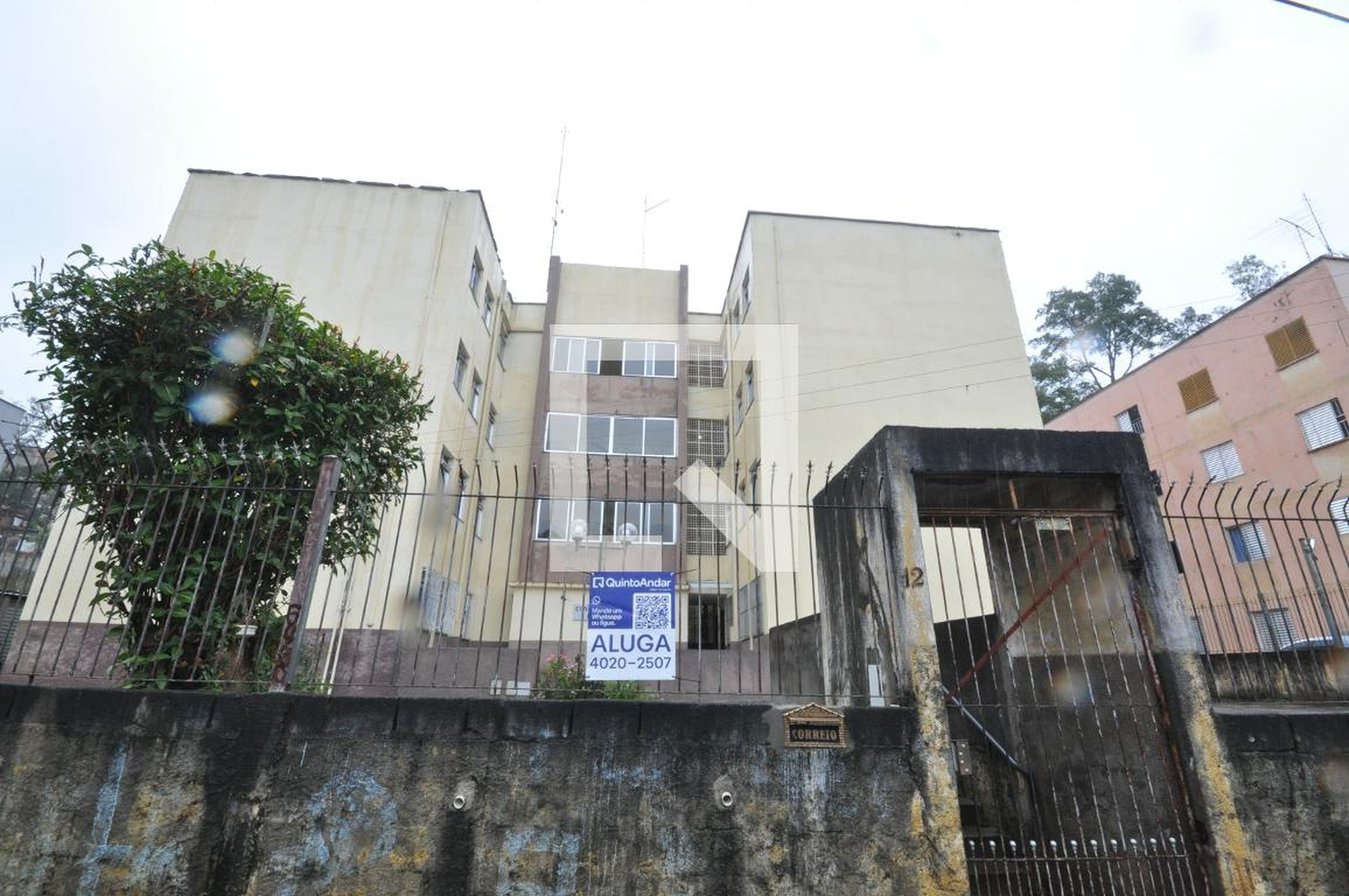 Fachada Condomínio em Travessa Igarapé Primavera, 12