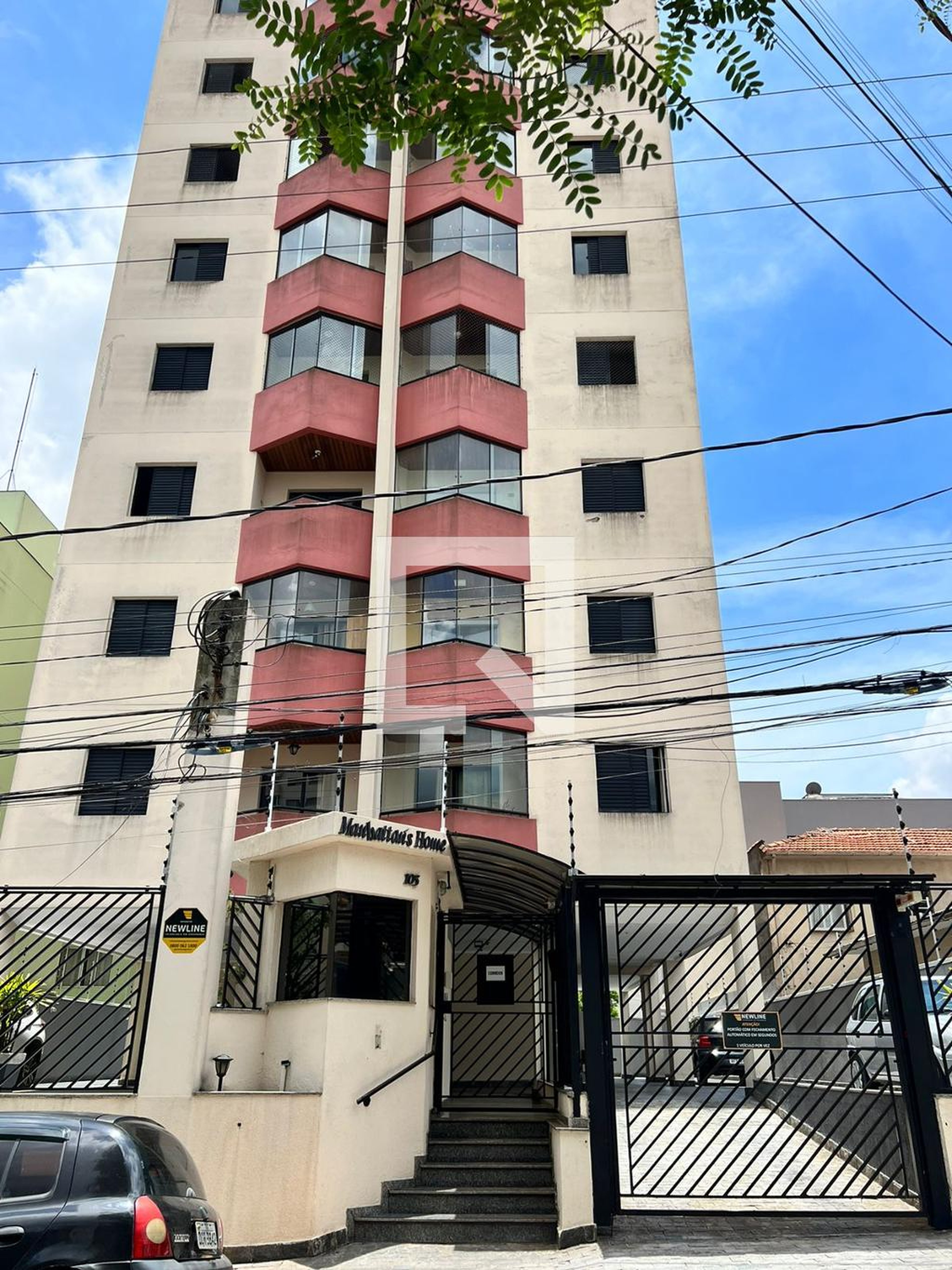 Fachada Condomínio Manhatans Home