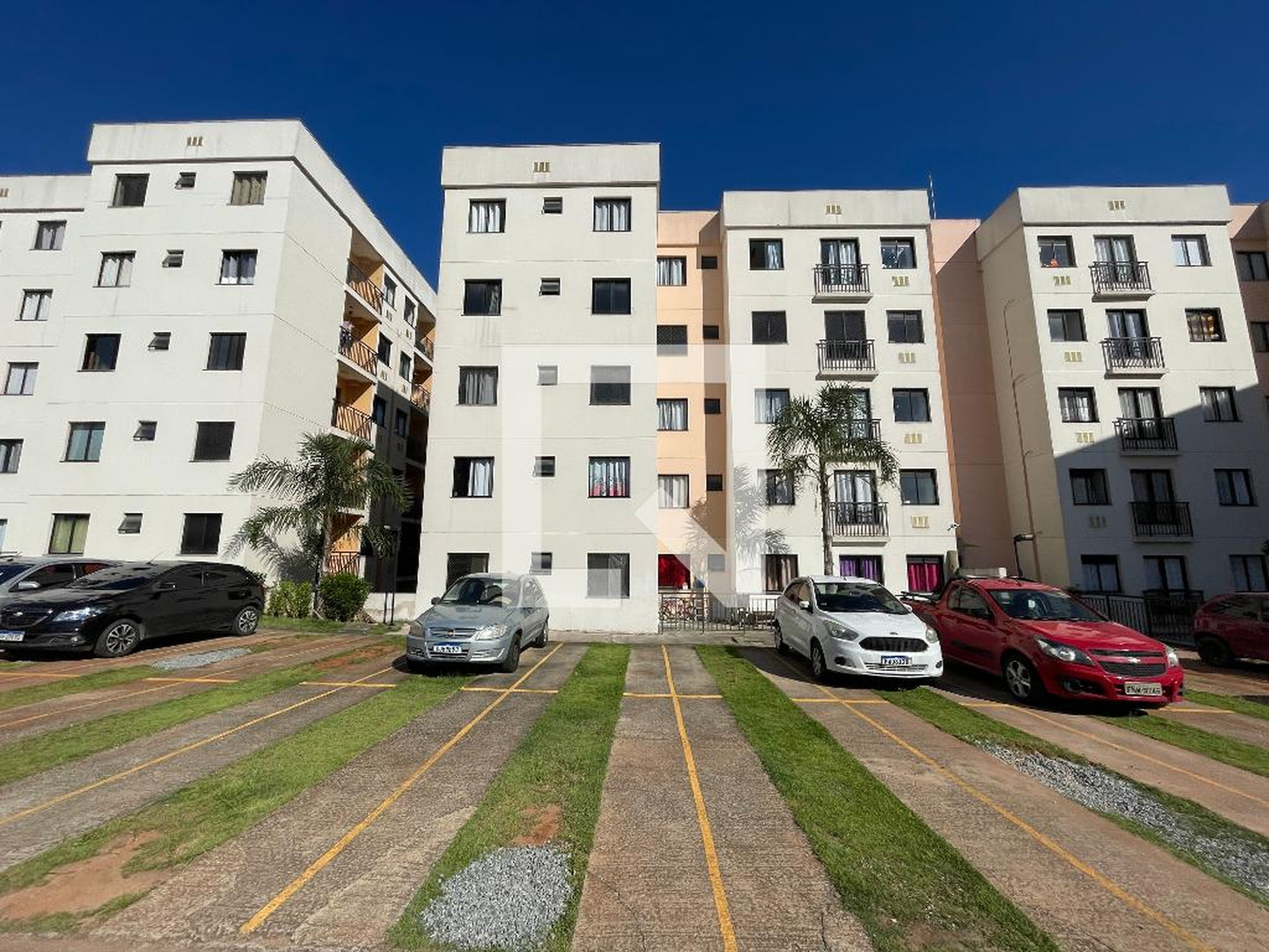 Condomínio - Residencial Paineiras