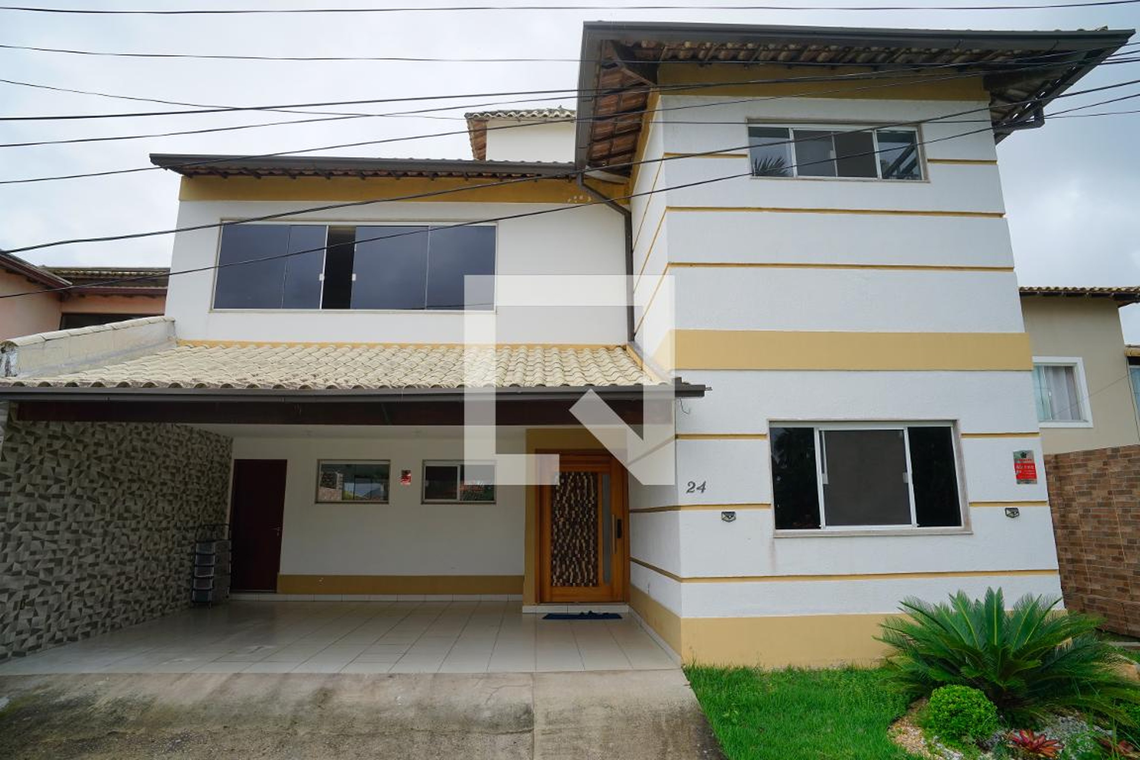 Fachada Condomínio em Avenida Carlos Mariguella, 390