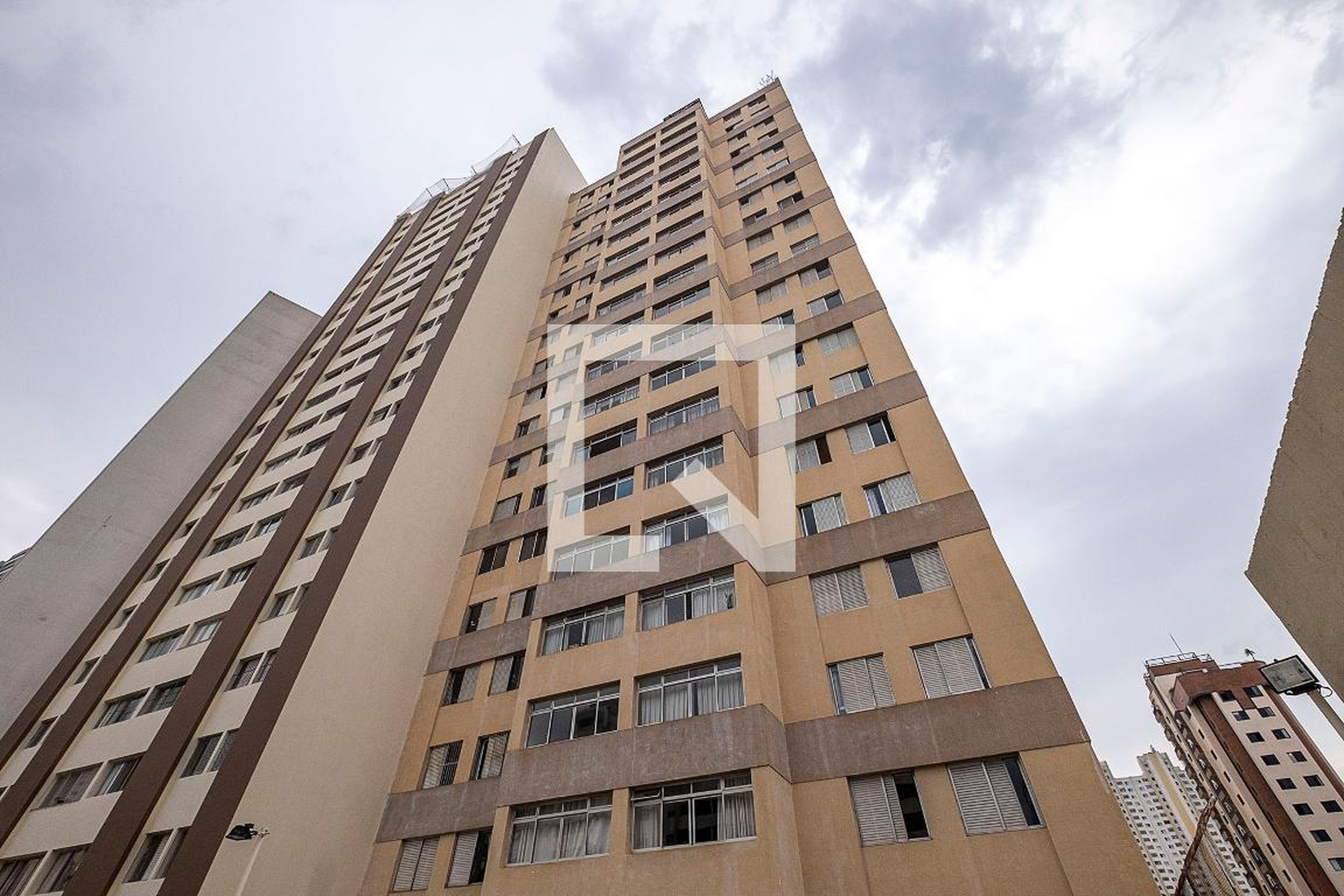 Fachada Condomínio Regina