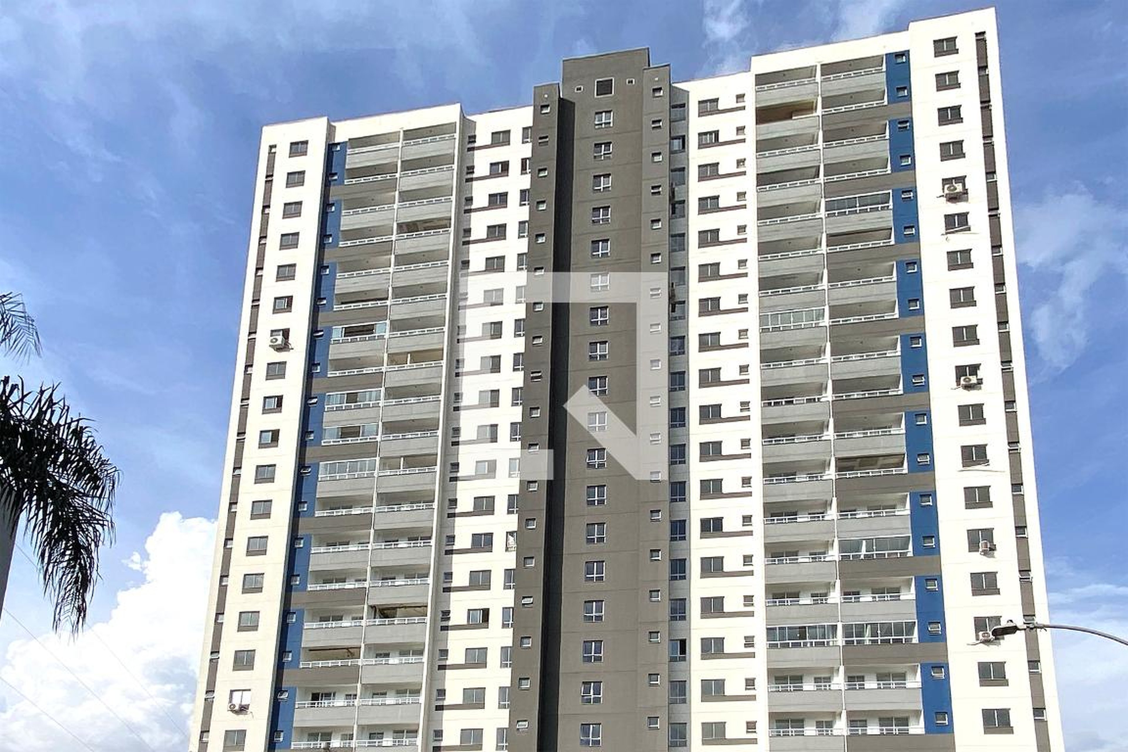 Fachada Condomínio Brizze Estoril