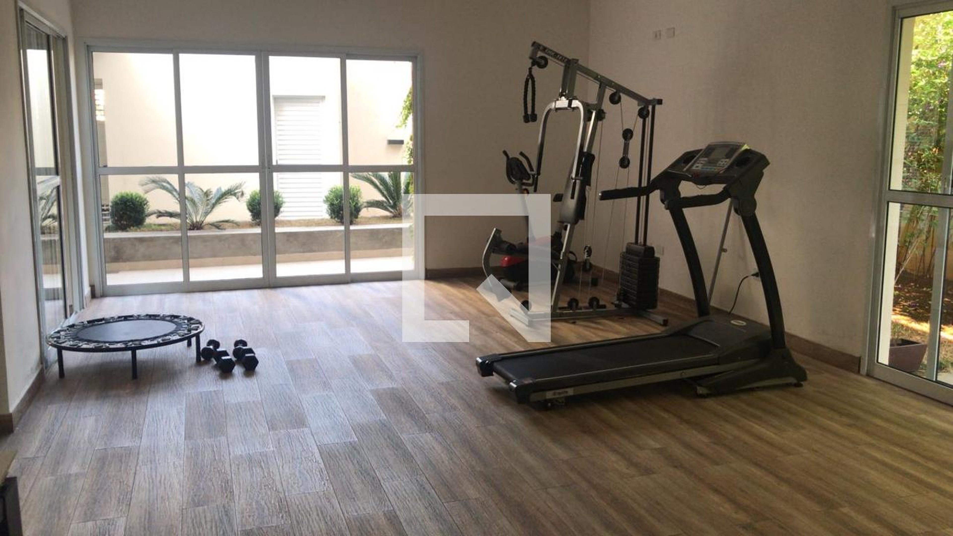 Área externa Condomínio em Rua Doutor Clemente Jobim, 86