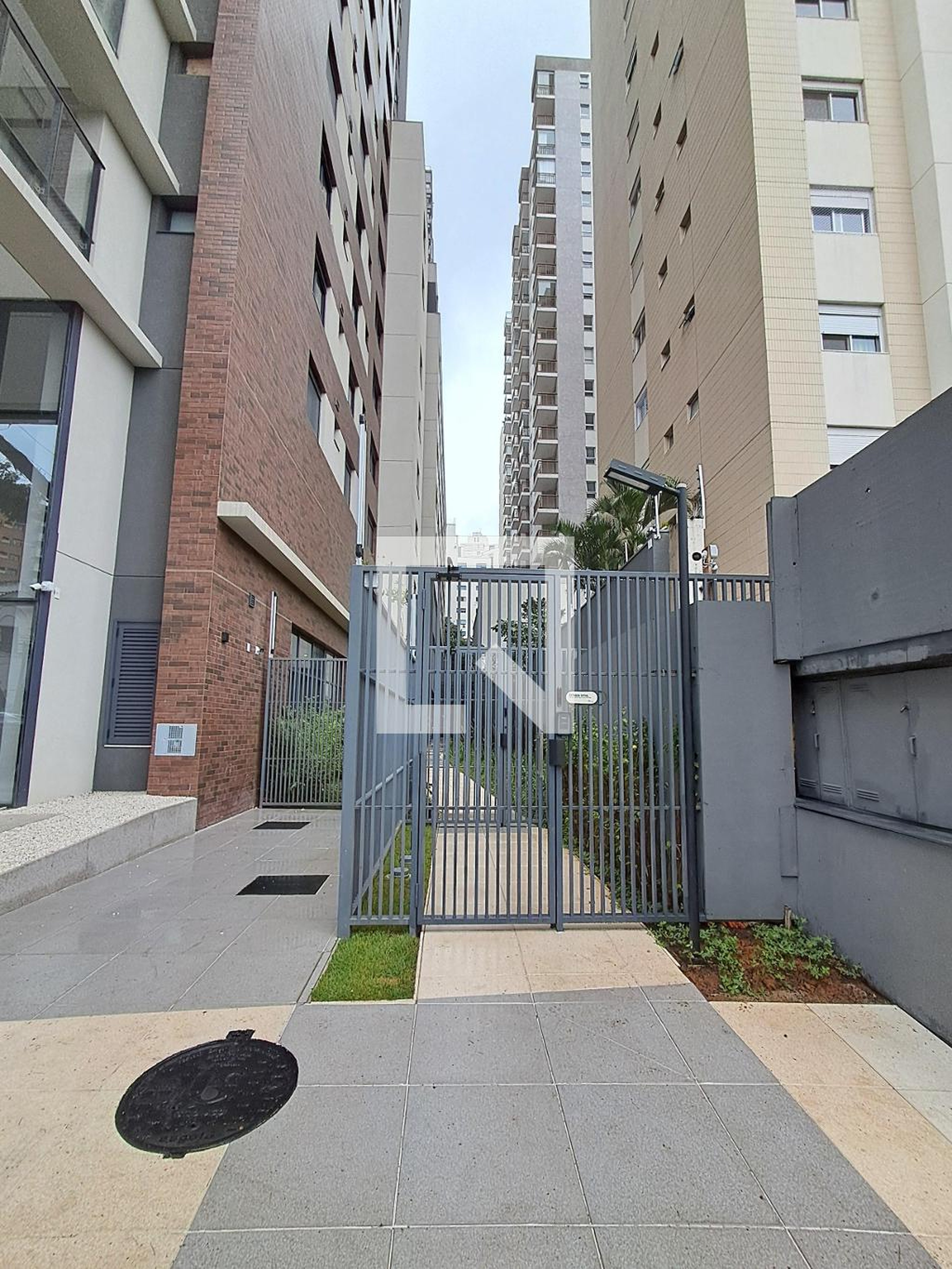 Fachada Condomínio Raiz BY Paulo Mauro- Perdizes