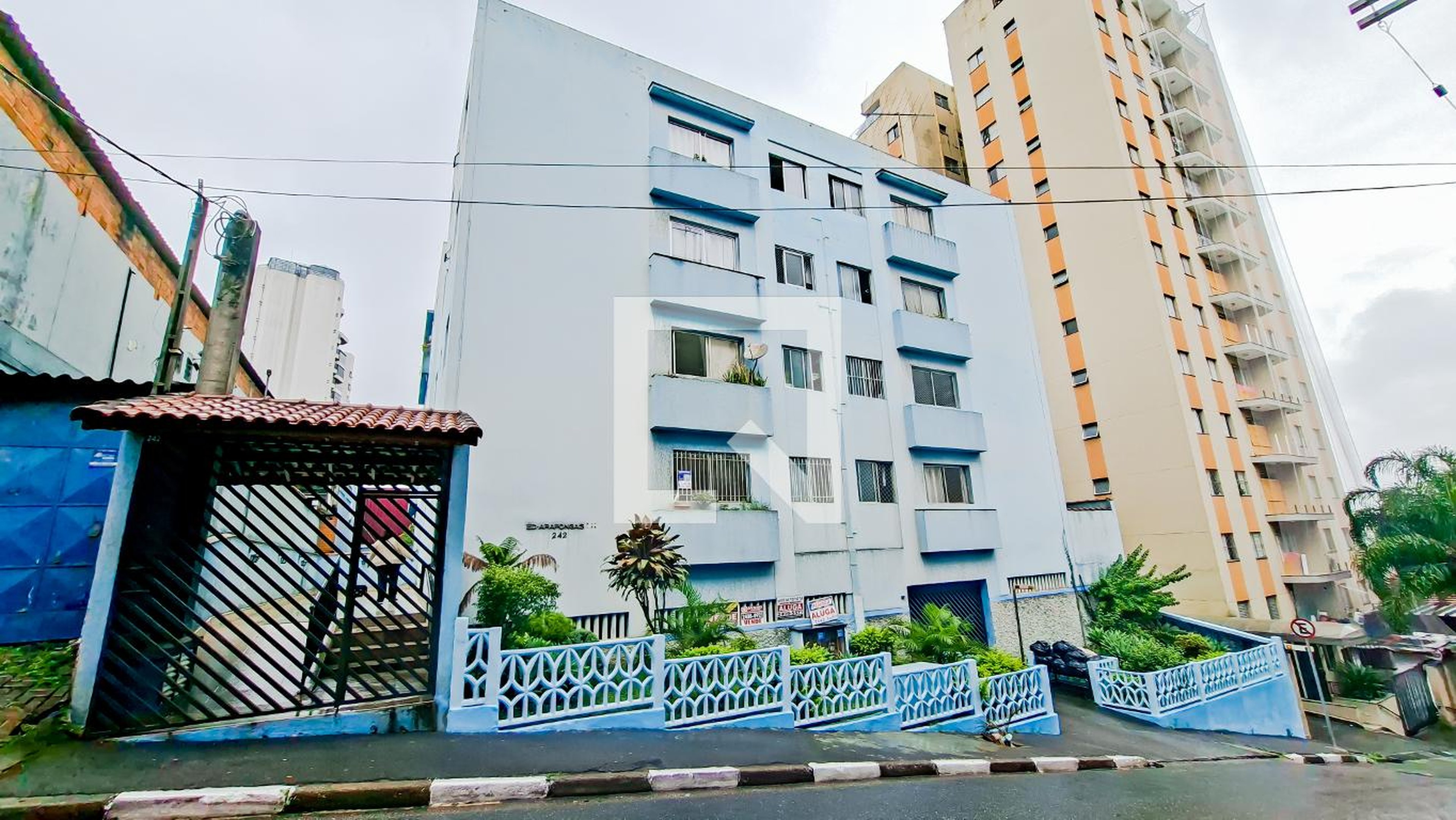 Fachada do Prédio Condomínio Arapongas