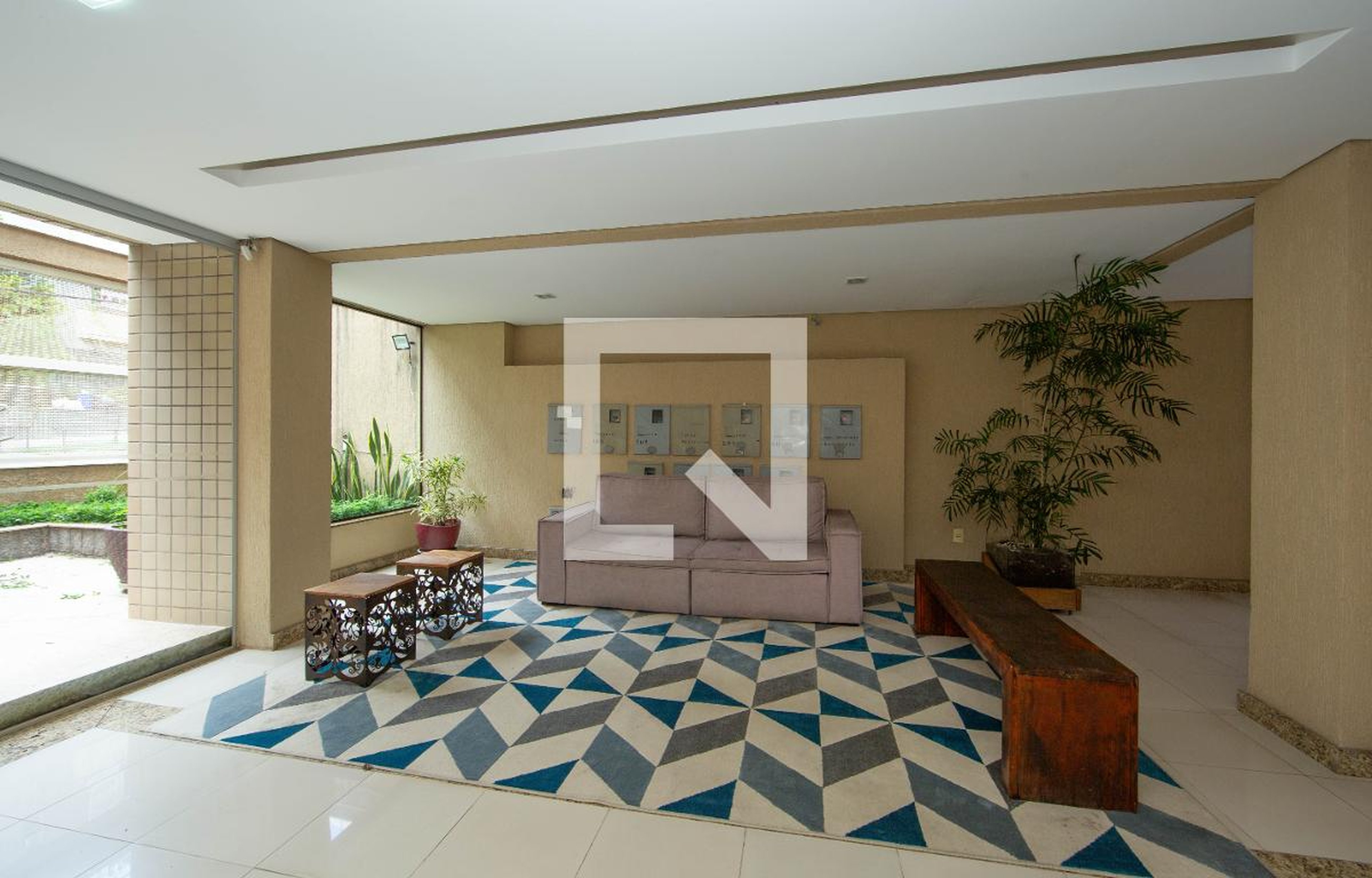 HALL - Solar do Buritis