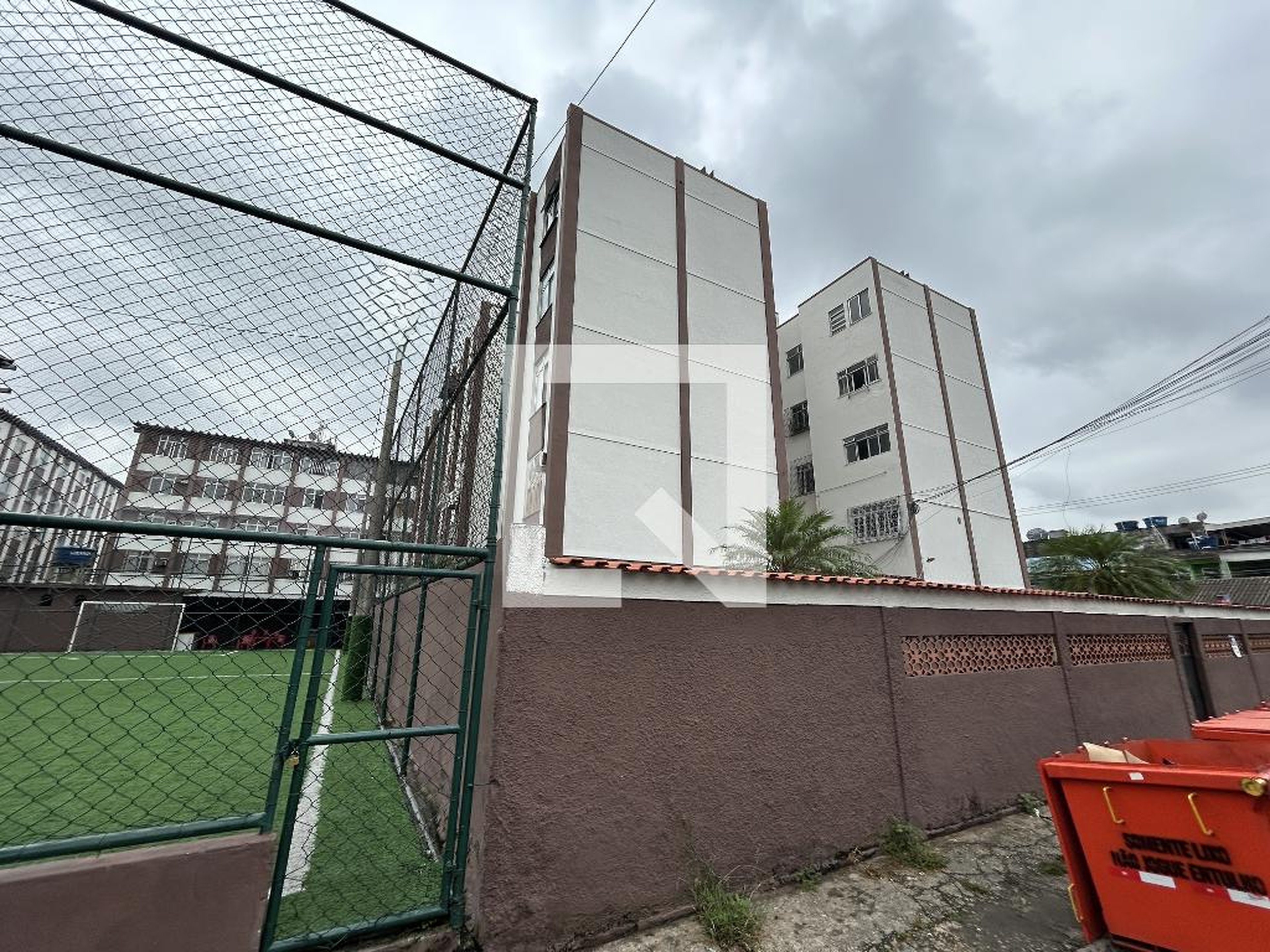 Fachada Condomínio em Rua Calama, 347