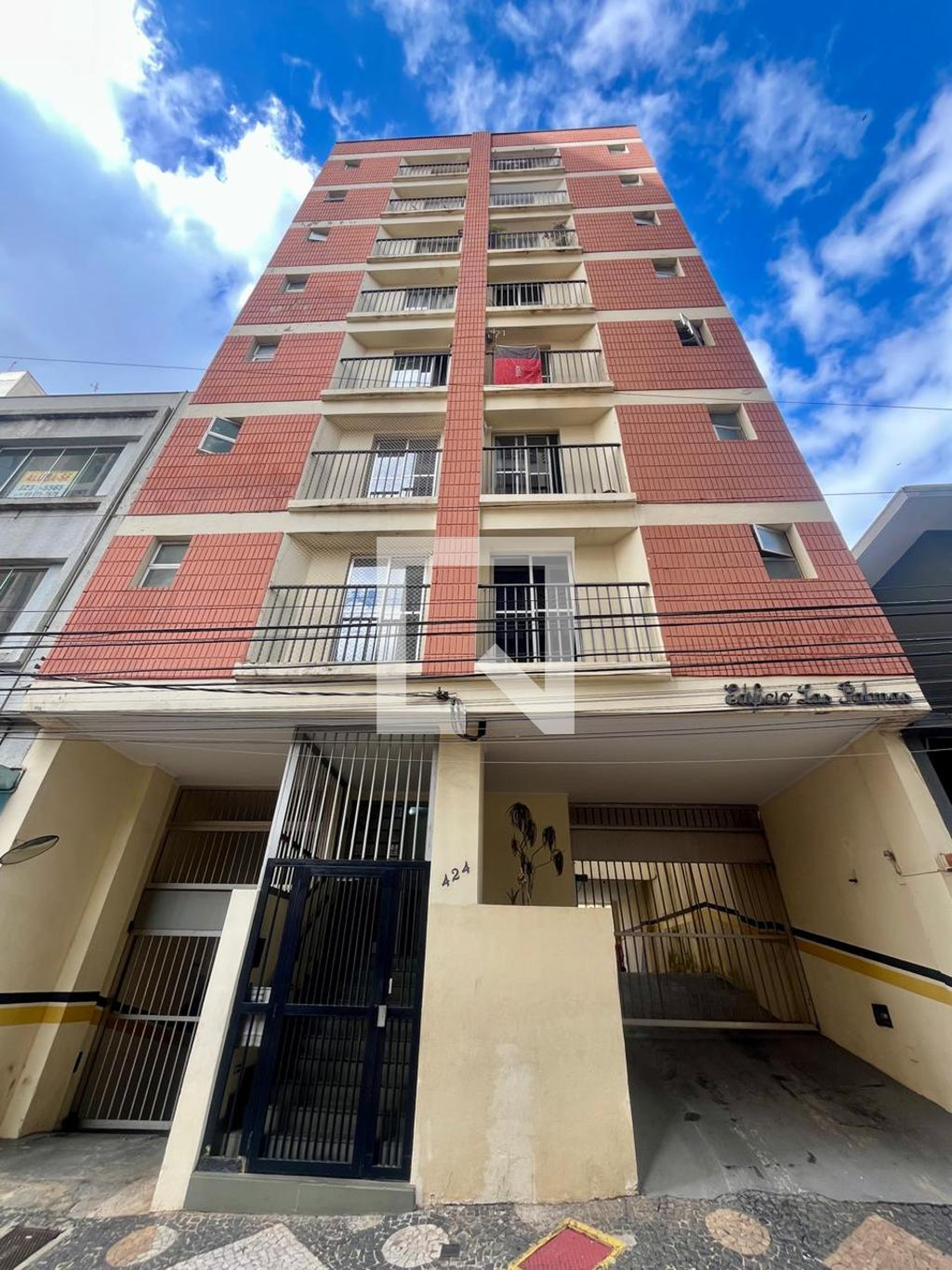 Fachada do Prédio Condomínio Las Palmas