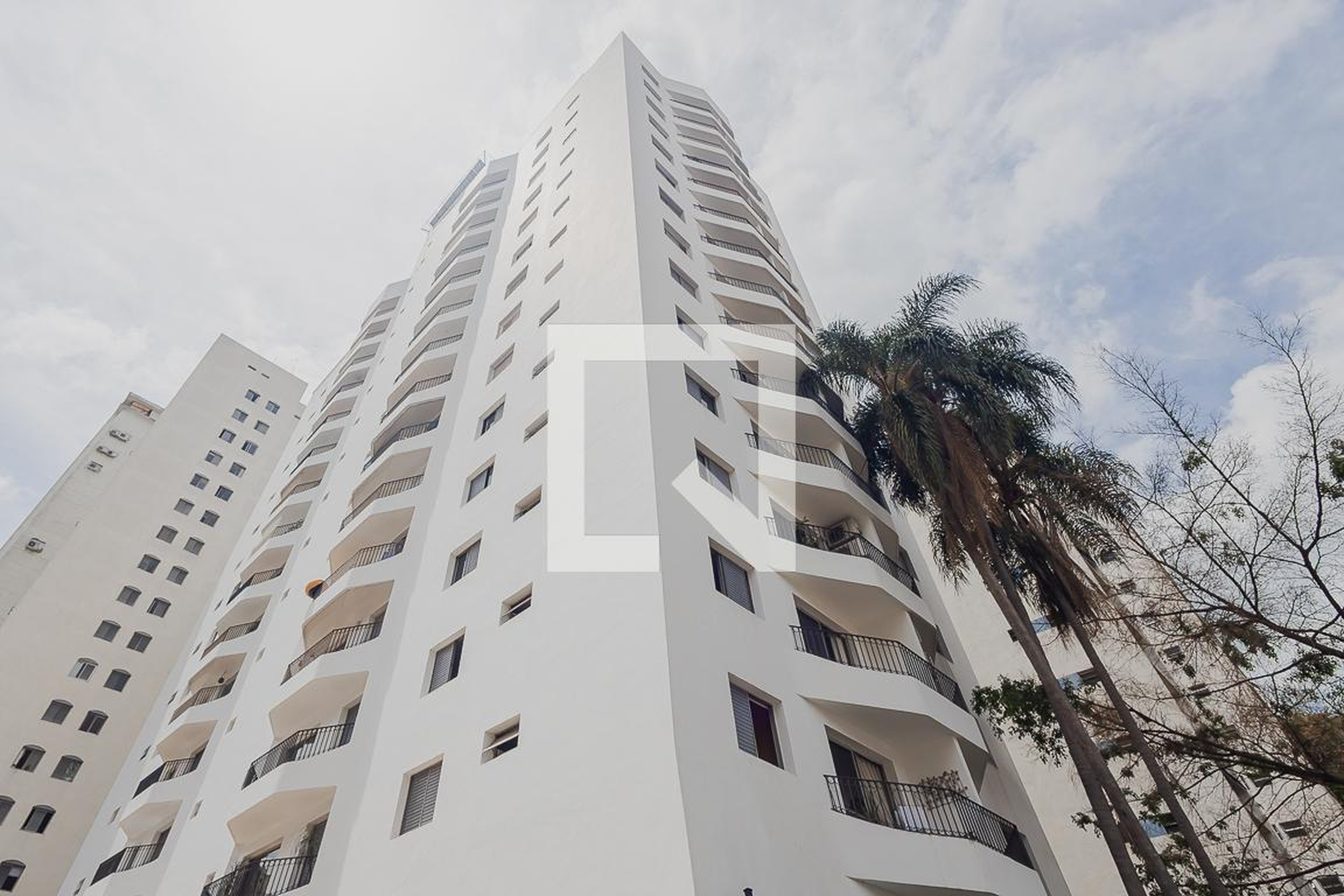 Fachada Condomínio Saint Thomas