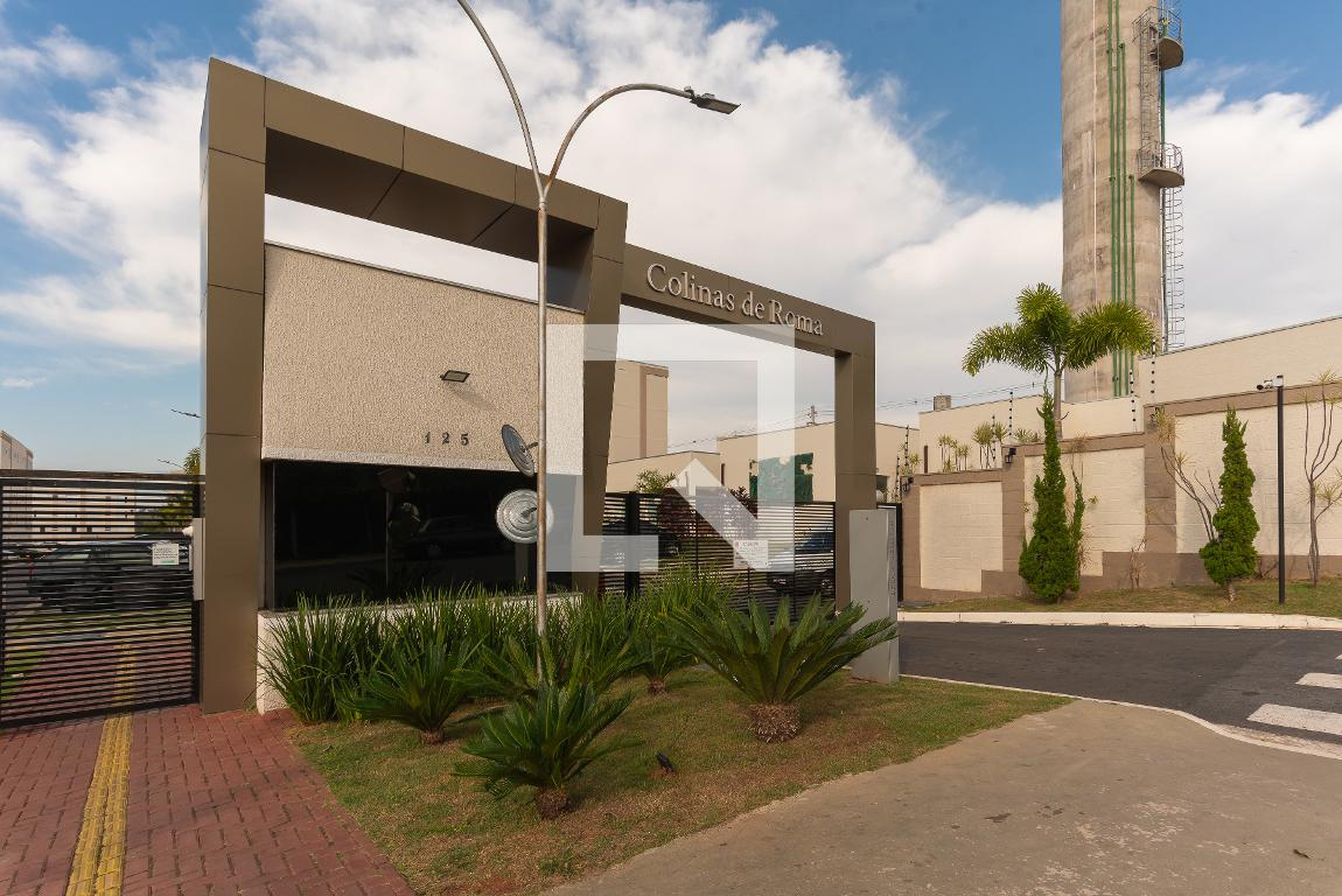 Fachada do Prédio Residencial Colinas de Roma
