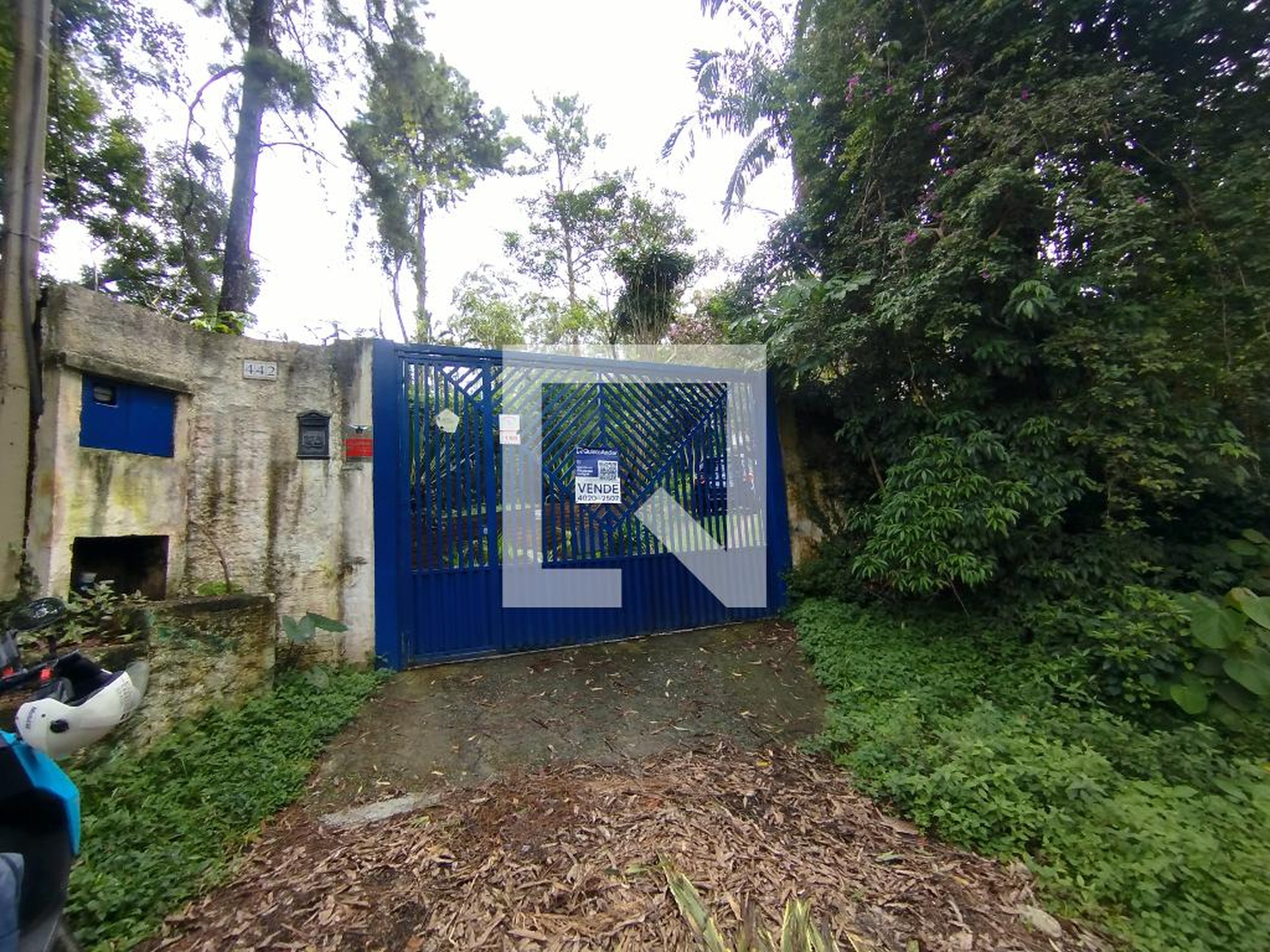 Fachada Condomínio em Rua Zilic, 442