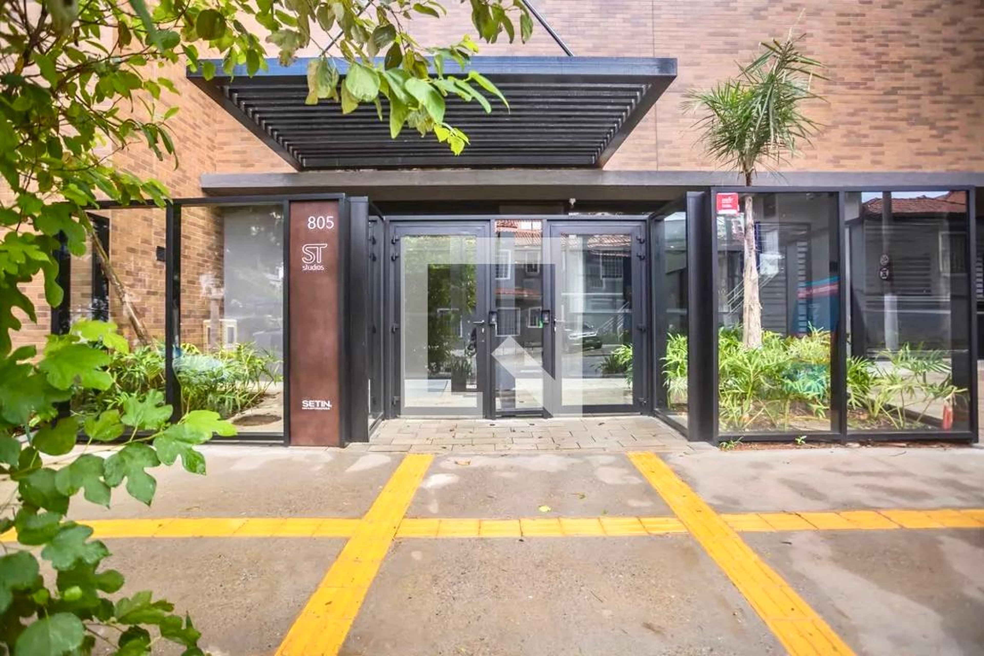 Fachada Condomínio ST Studios