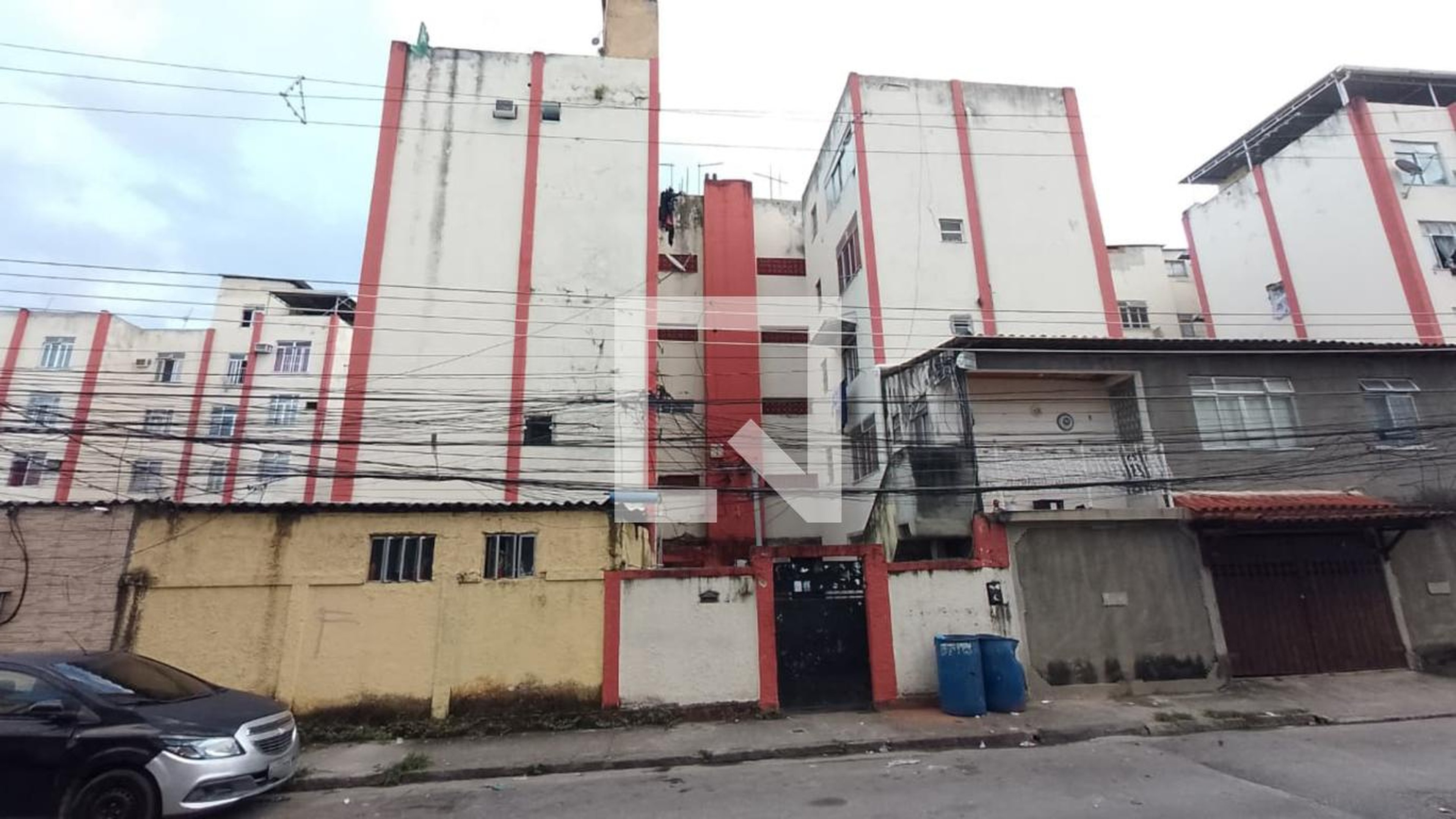 Fachada Condomínio em Rua Matriz de Camaragipe, 441
