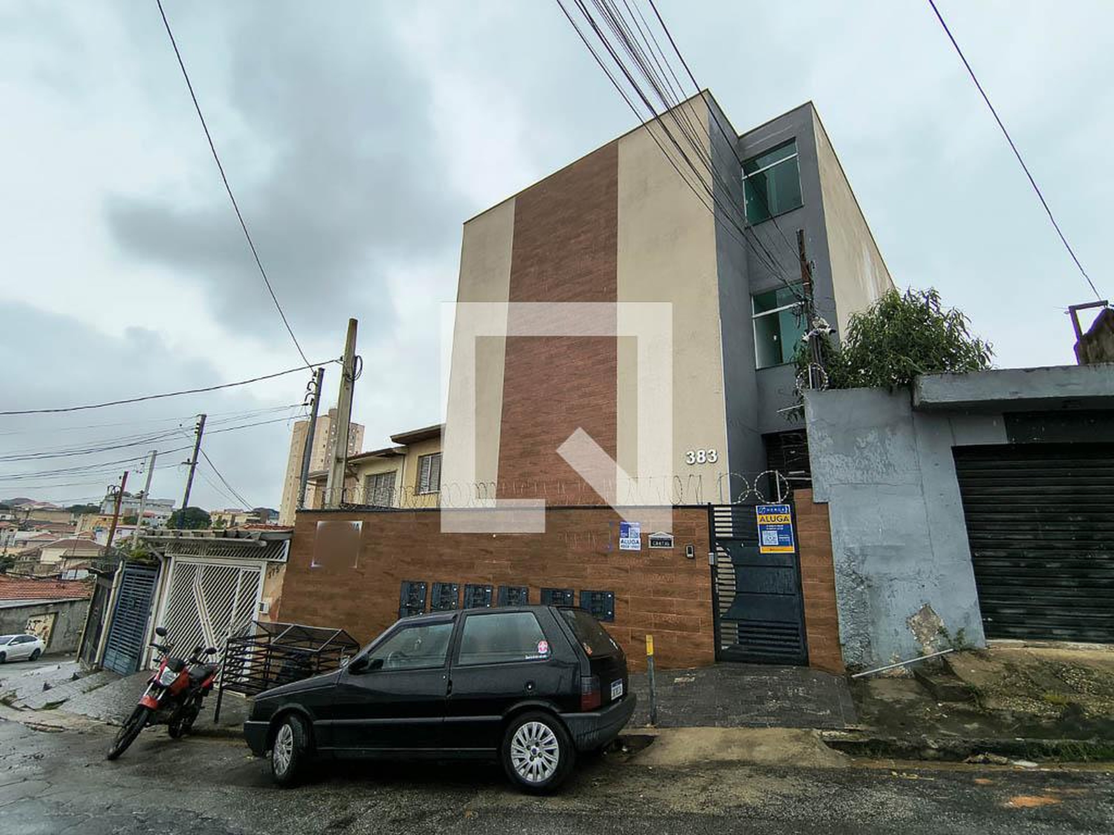 Fachada Condomínio em Rua Canhemborá, 383