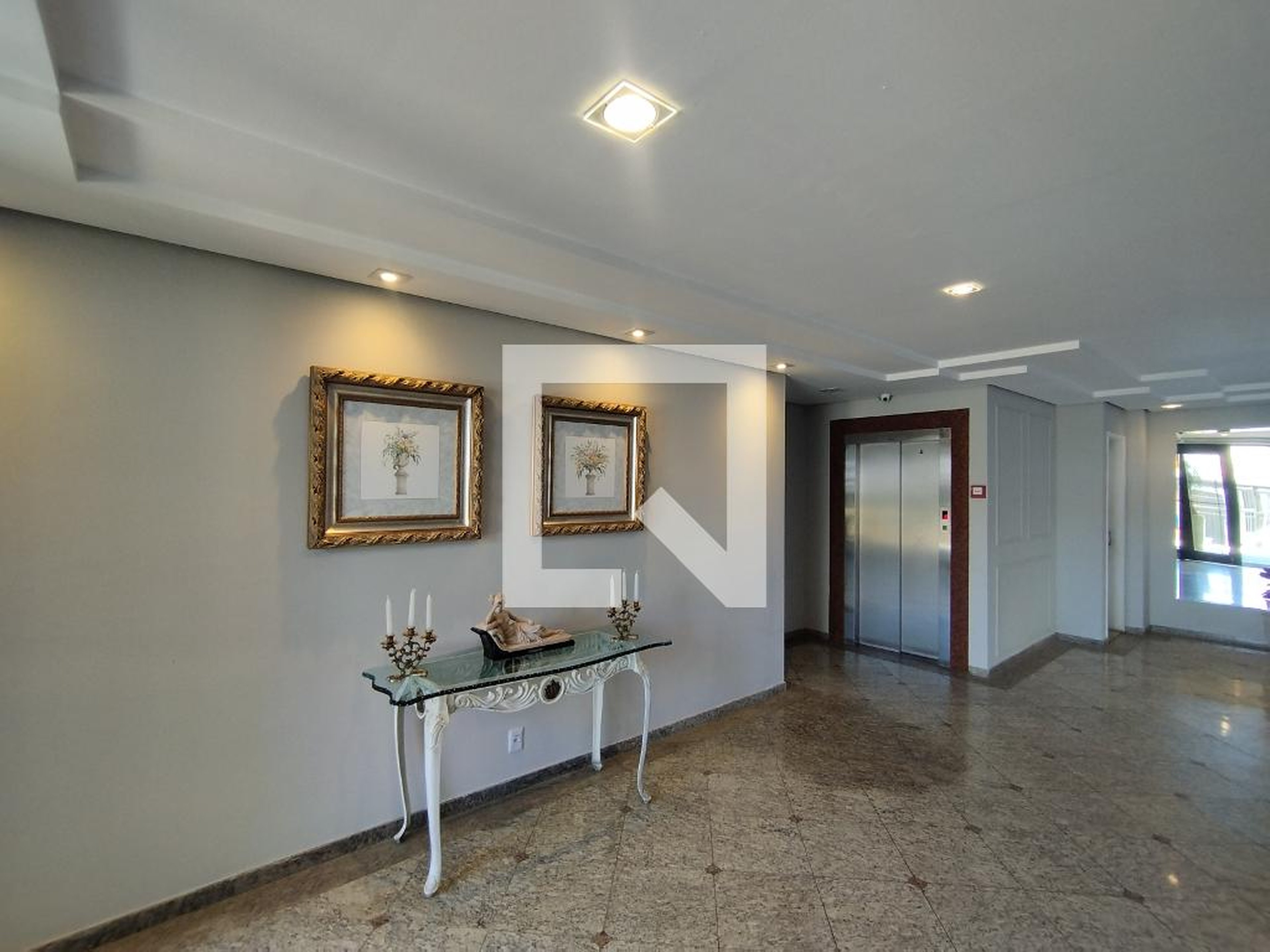 Hall de entrada - Edifício Duque de York
