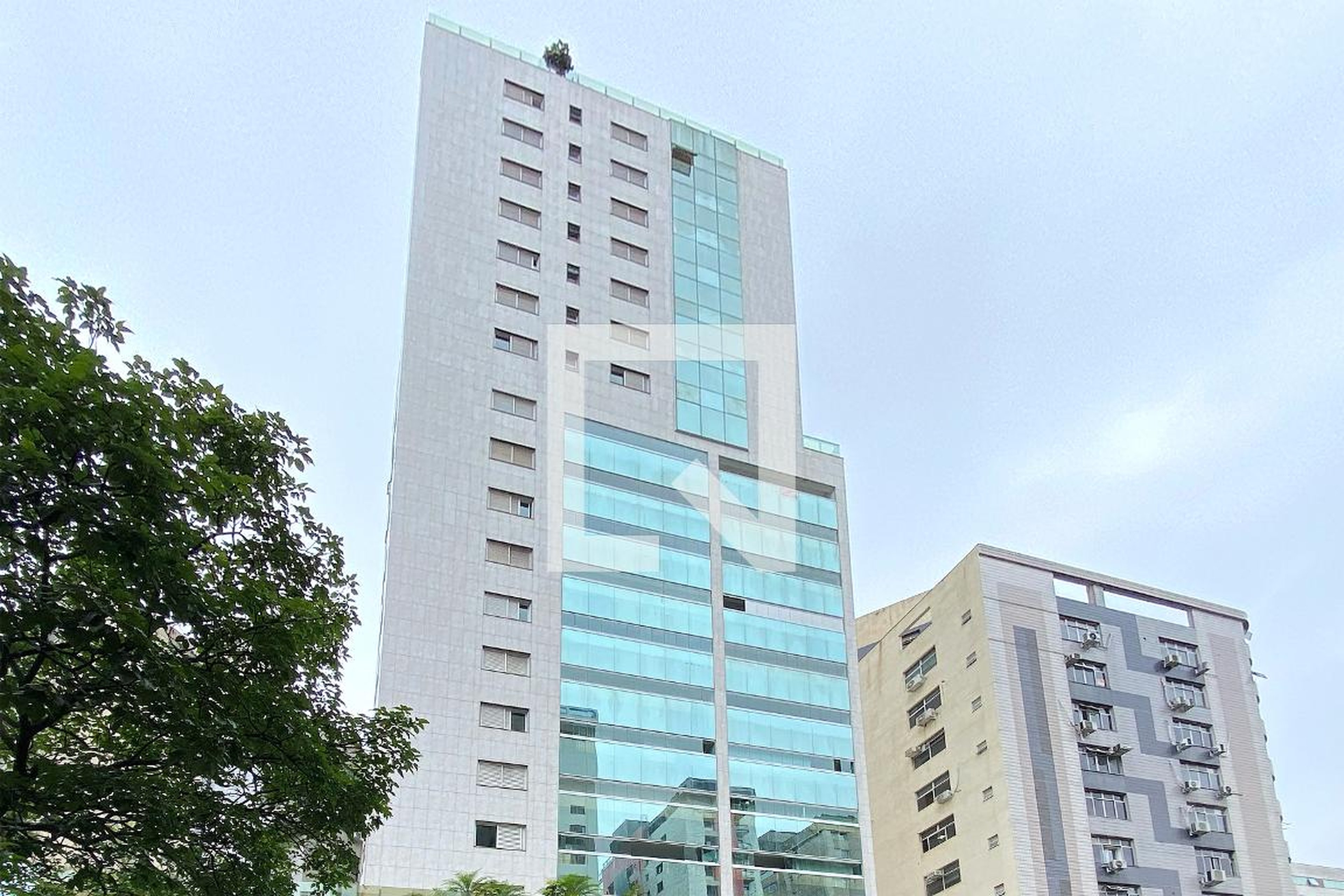 Fachada Condomínio em Rua Curitiba, 1811